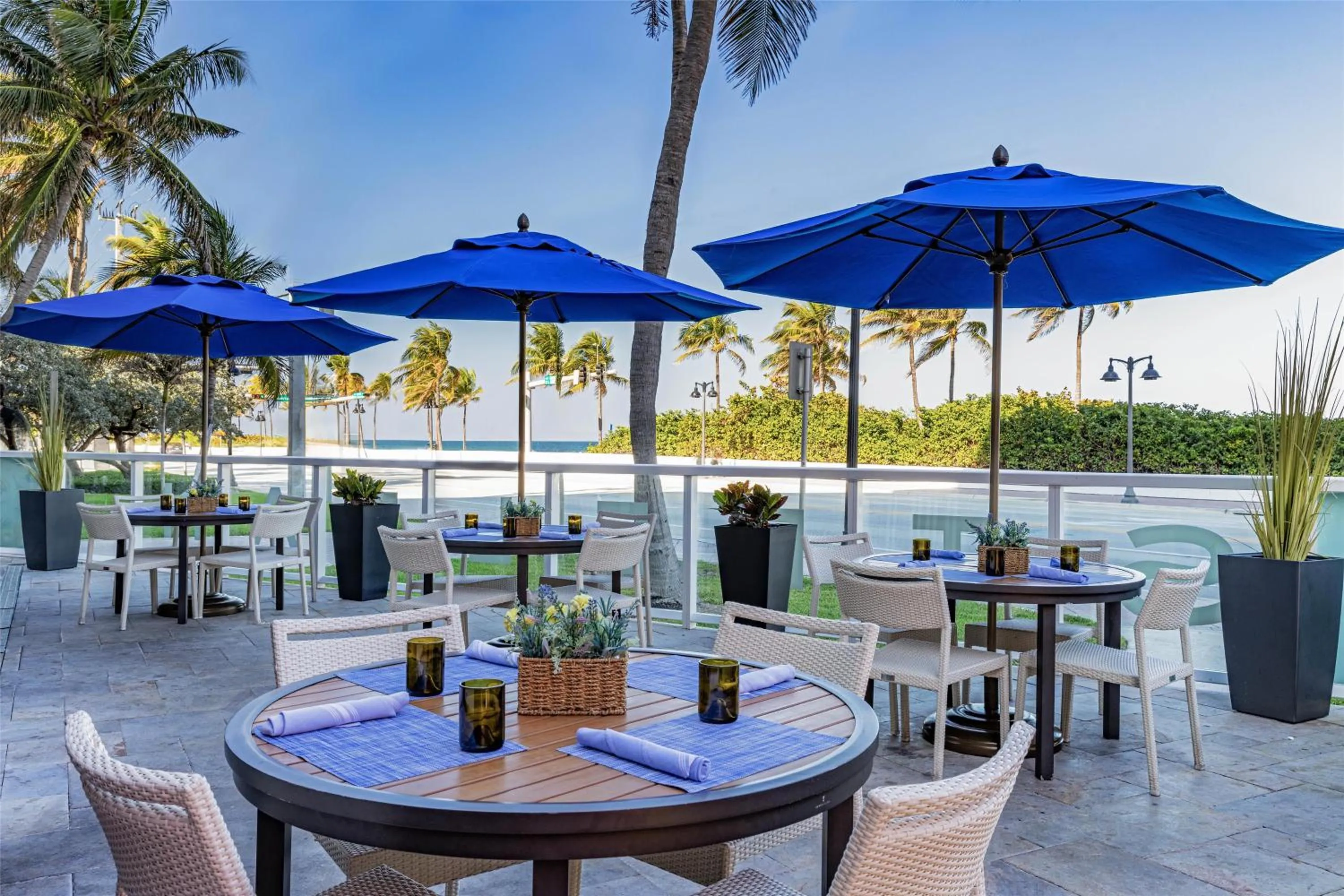 Restaurant/places to eat in Sonesta Fort Lauderdale Beach