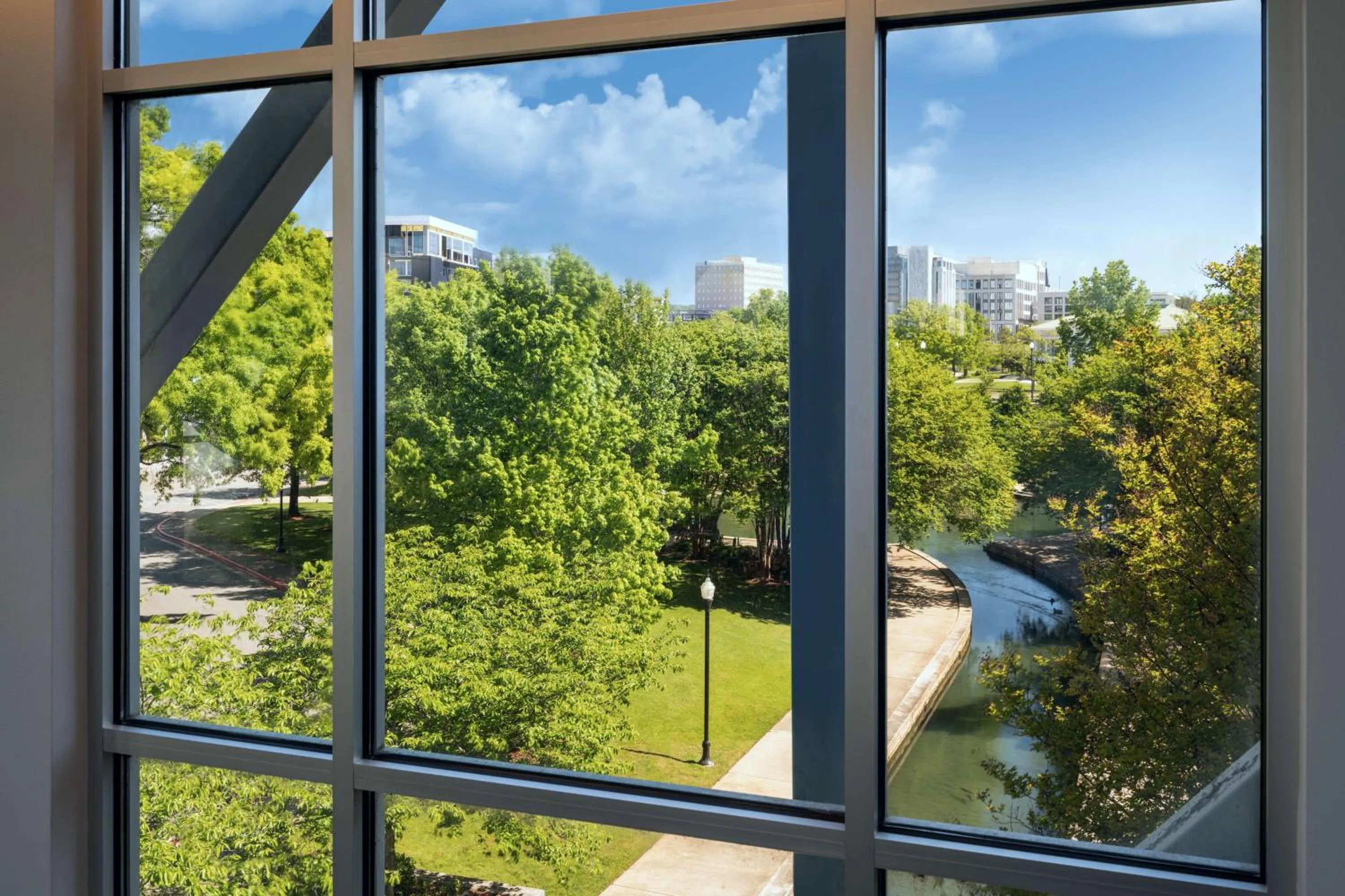 Meeting/conference room in Embassy Suites Huntsville