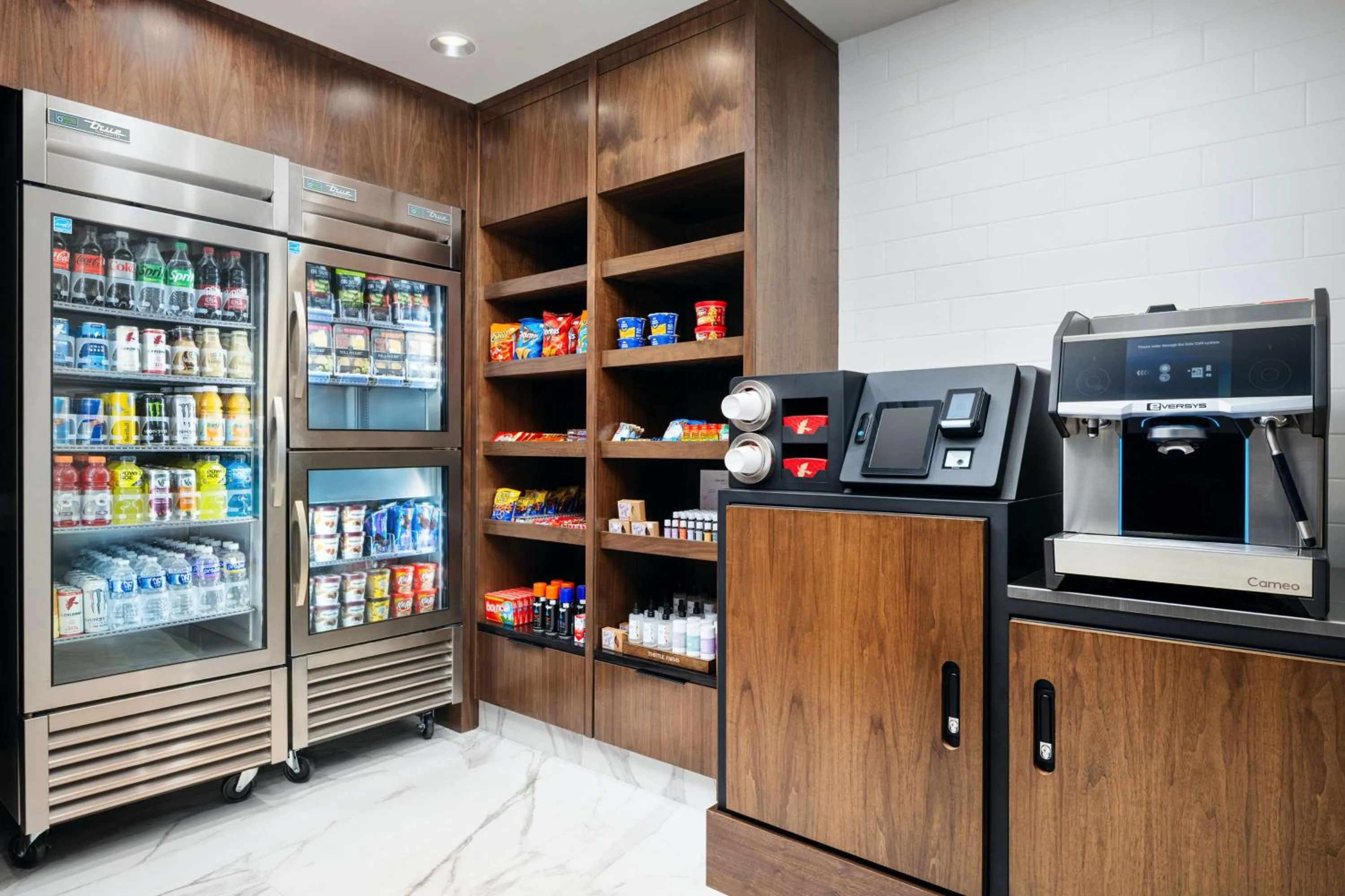 Restaurant/places to eat in Embassy Suites Huntsville