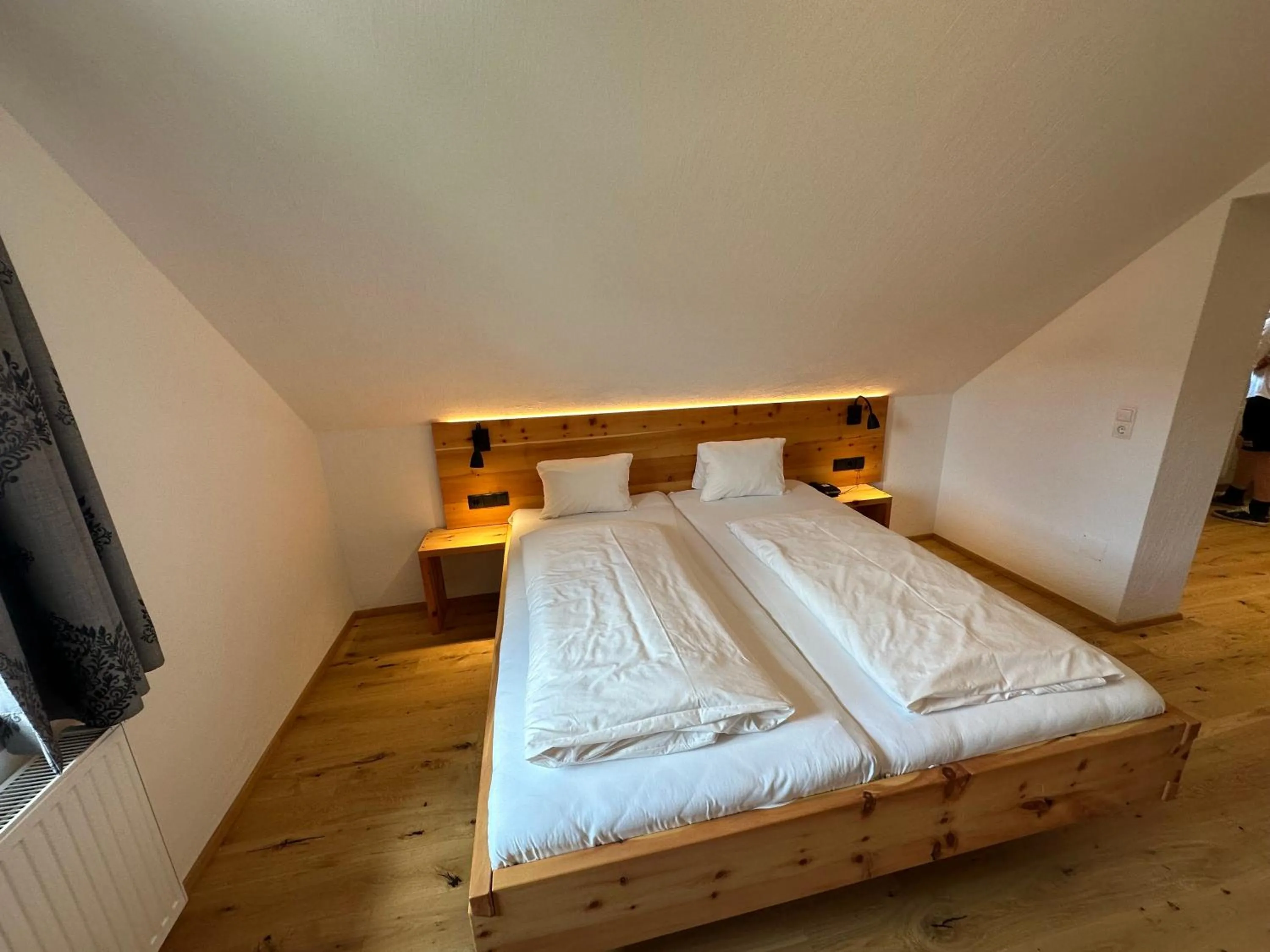 Photo of the whole room, Bed in Aktivhotel Pehab - Dachstein Rooftop-Spa