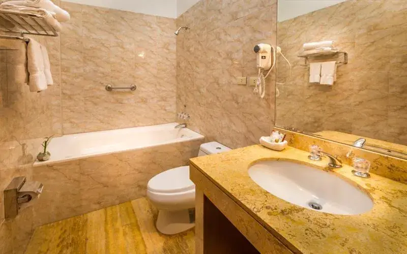 Superior Double Room - single occupancy in Qarmenqa Hotel Superior Double Room - single occupancy in Qarmenqa Hotel