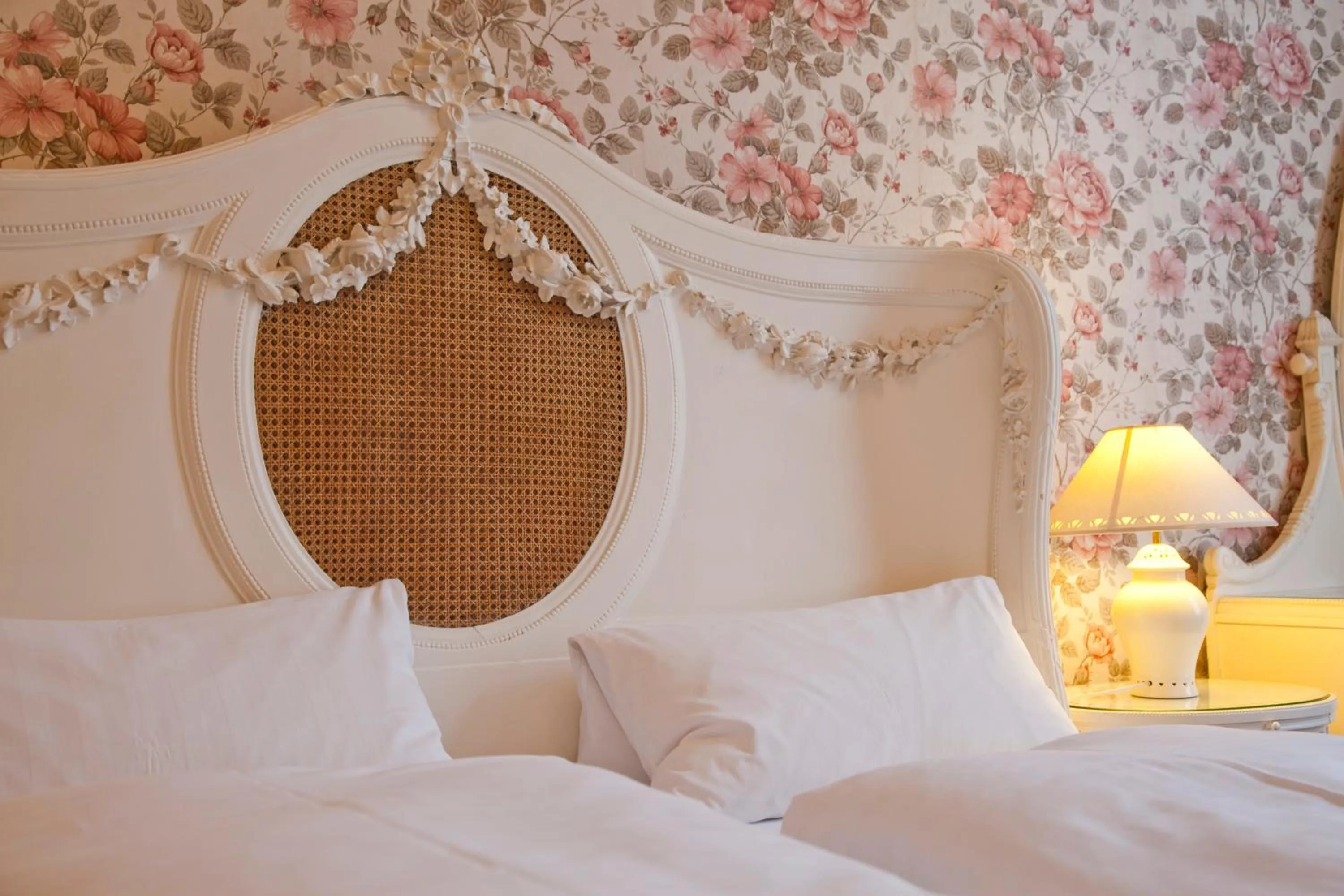 Photo of the whole room, Bed in Hotel-Pension Funk am Kurfürstendamm