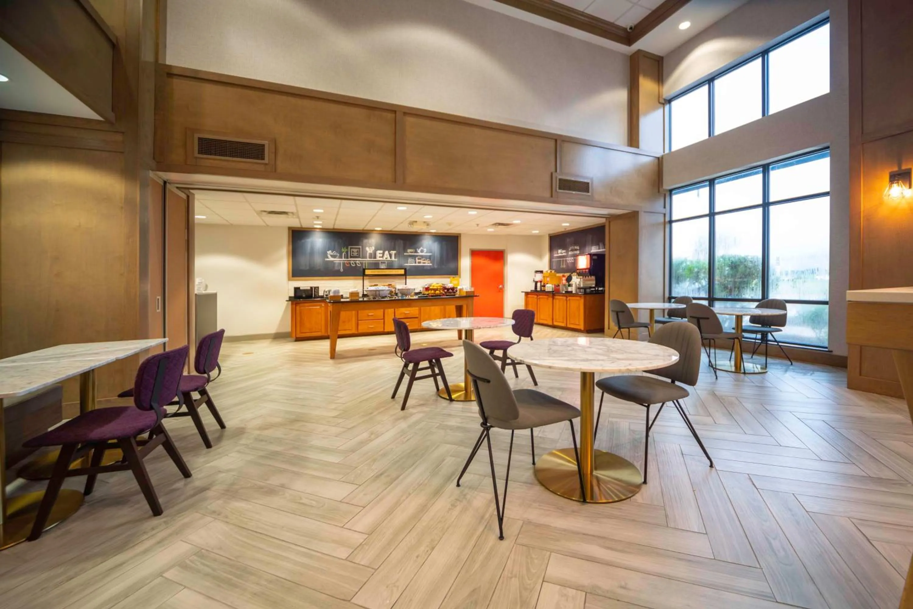 Breakfast in Hampton Inn and Suites New Iberia