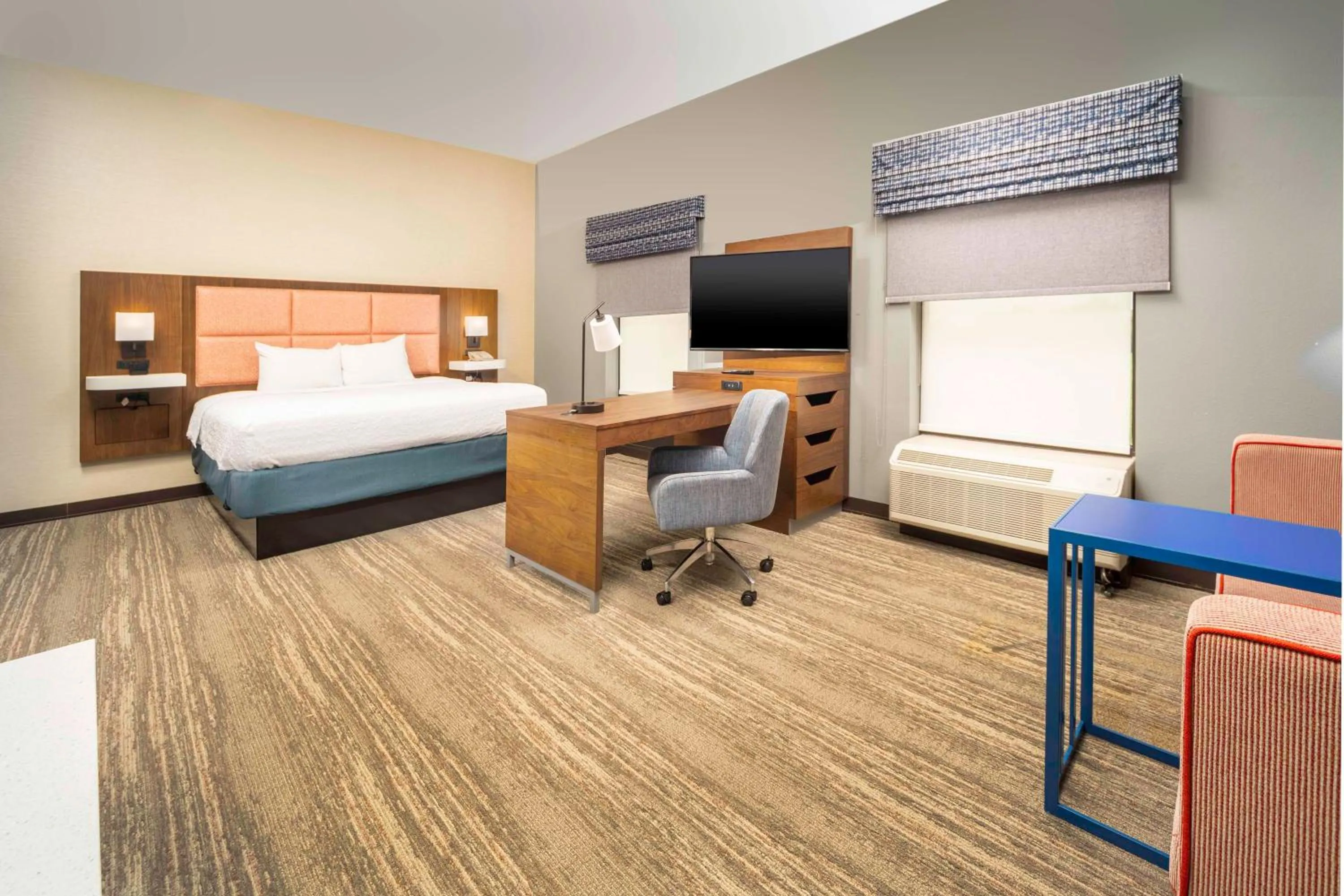 Bedroom, Bed in Hampton Inn and Suites New Iberia