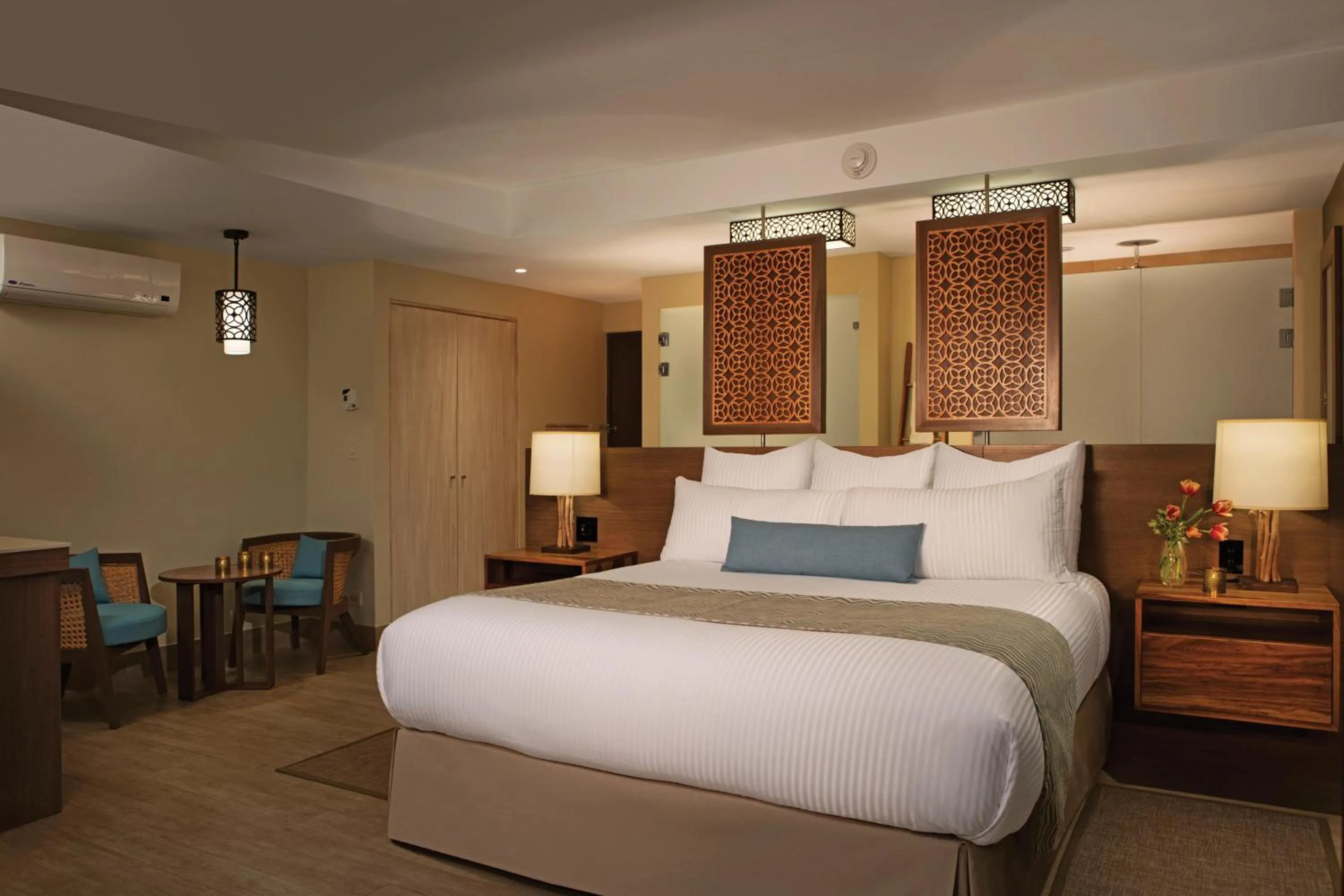 Bedroom, Bed in Secrets Papagayo All Inclusive - Adults Only