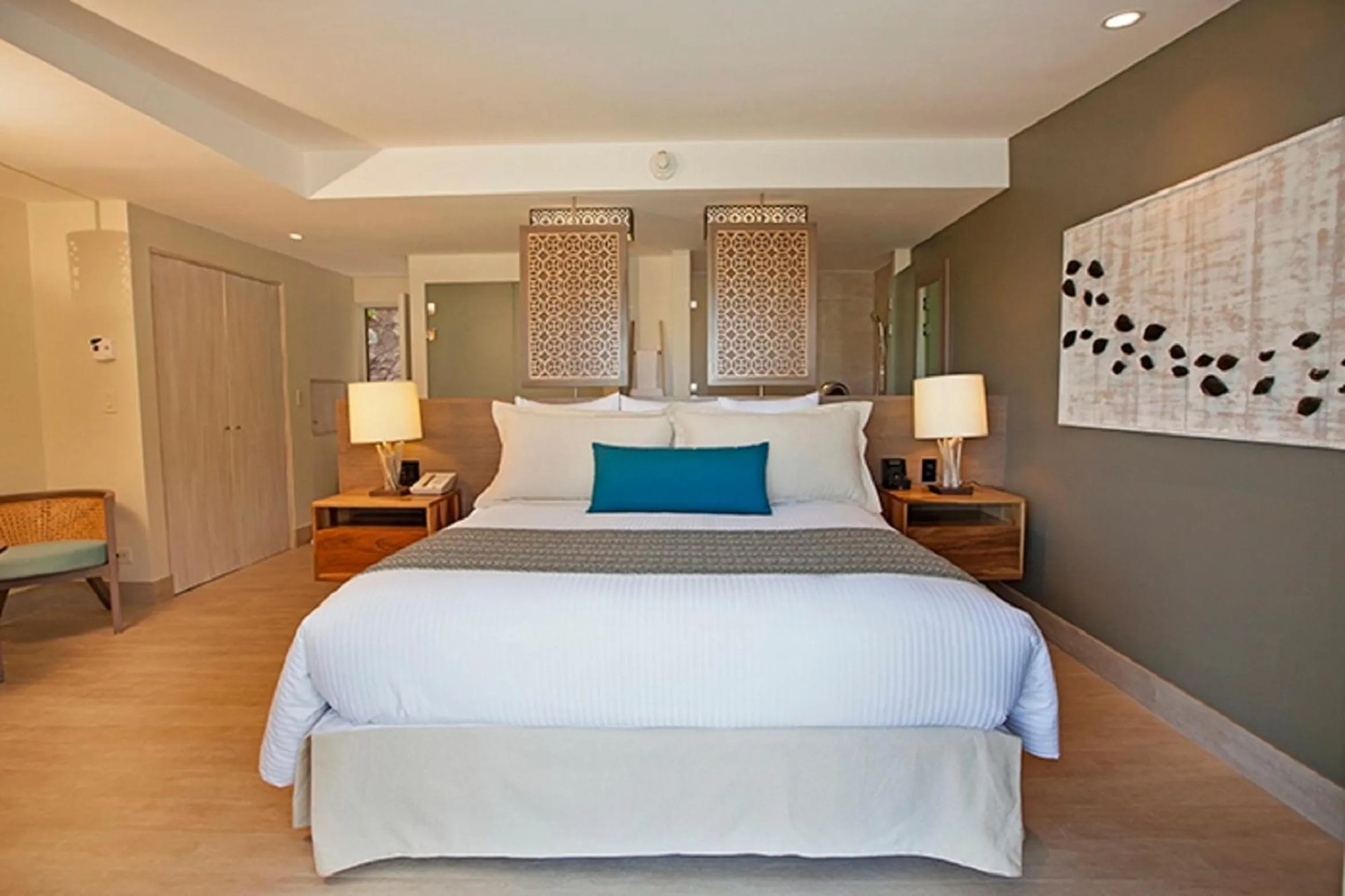 Bedroom, Bed in Secrets Papagayo All Inclusive - Adults Only
