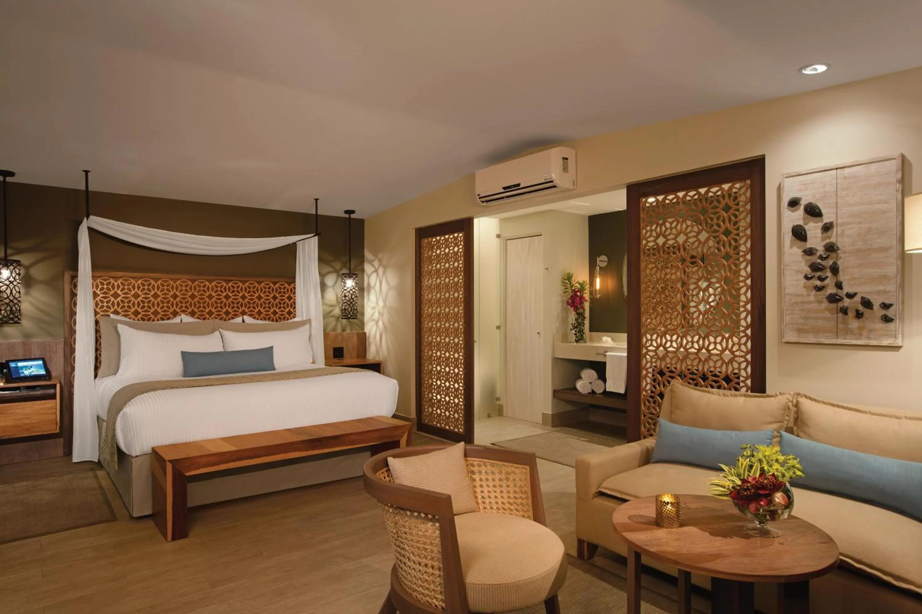 Bedroom, Bed in Secrets Papagayo All Inclusive - Adults Only