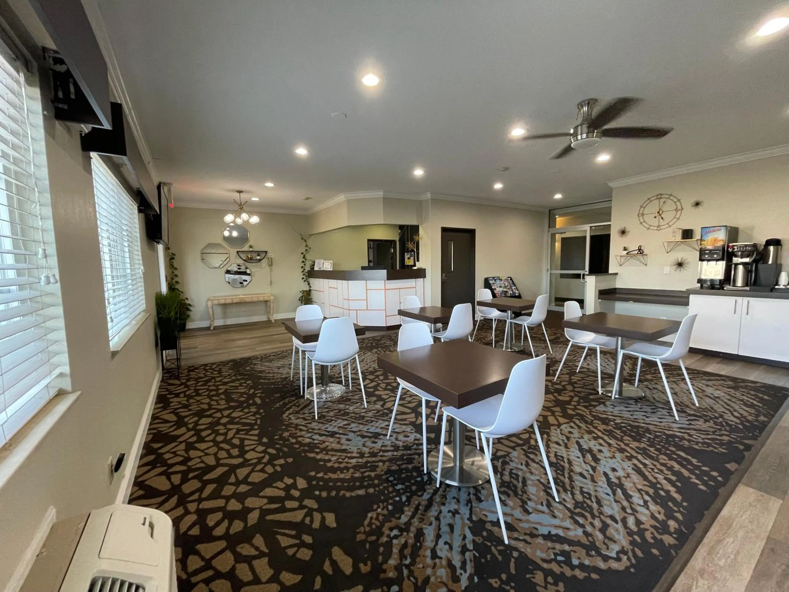 Breakfast in BridgePointe Advantage by BPhotels