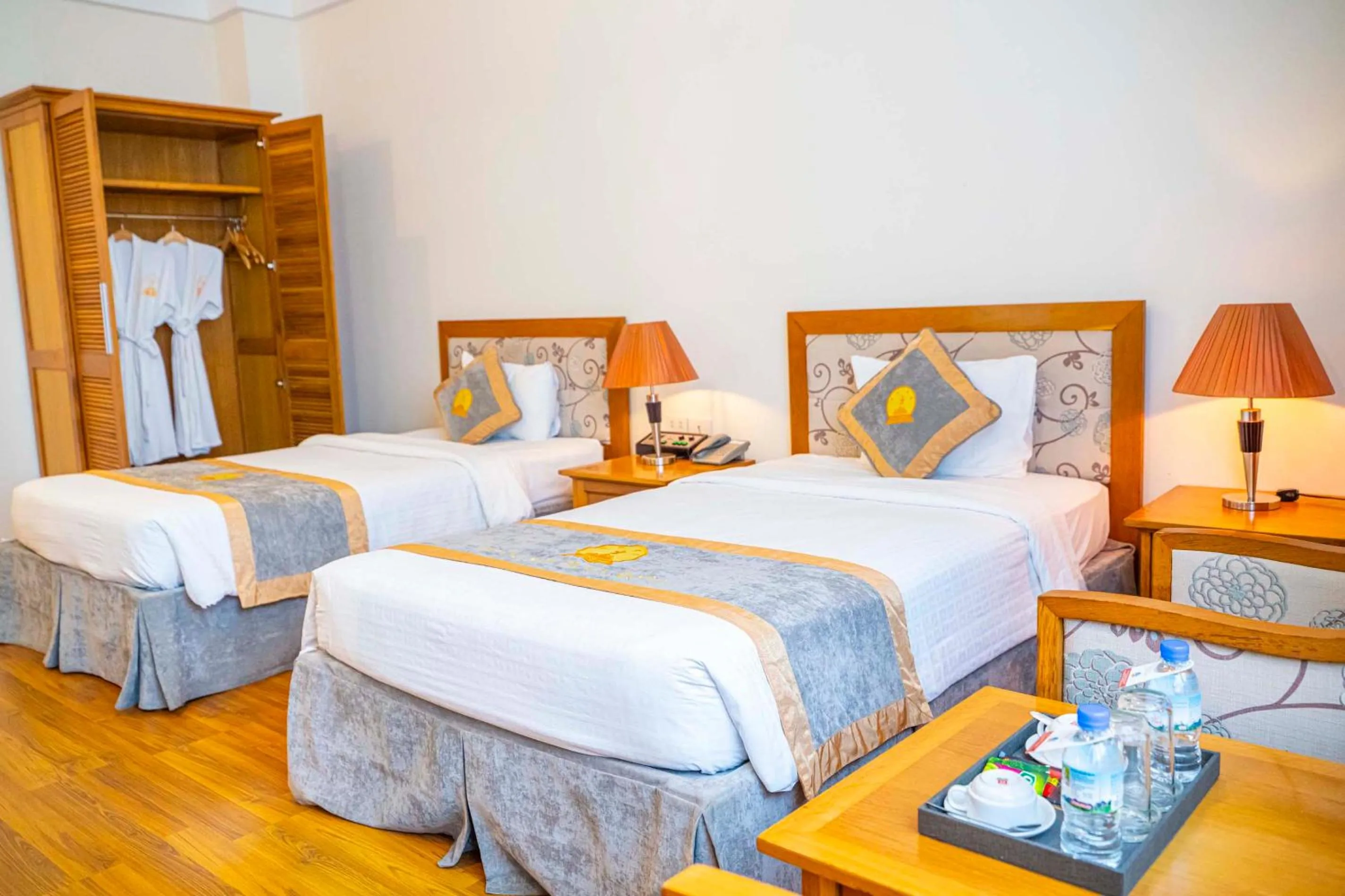 Bed in Hoang Son Peace Hotel