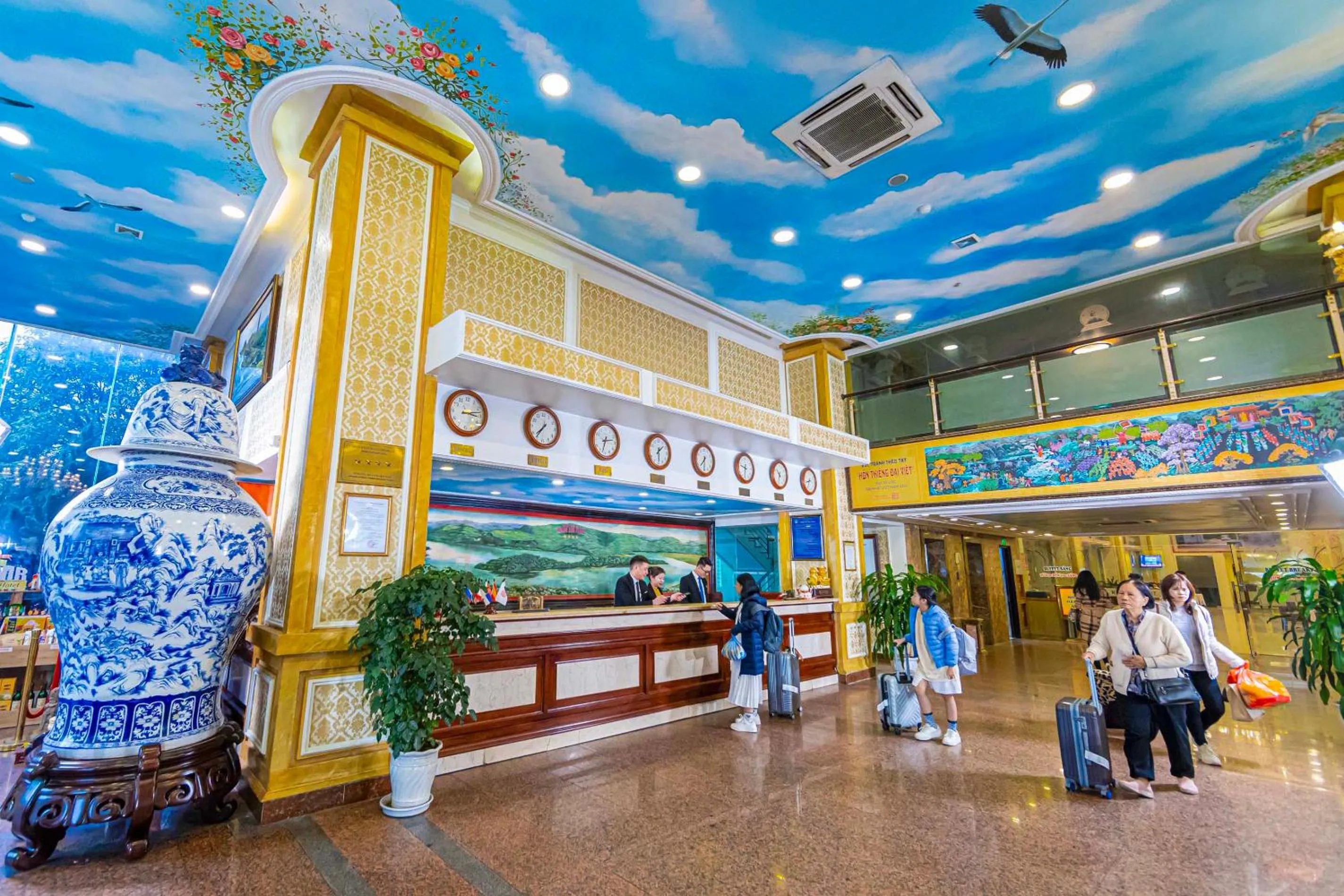 Lobby or reception in Hoang Son Peace Hotel