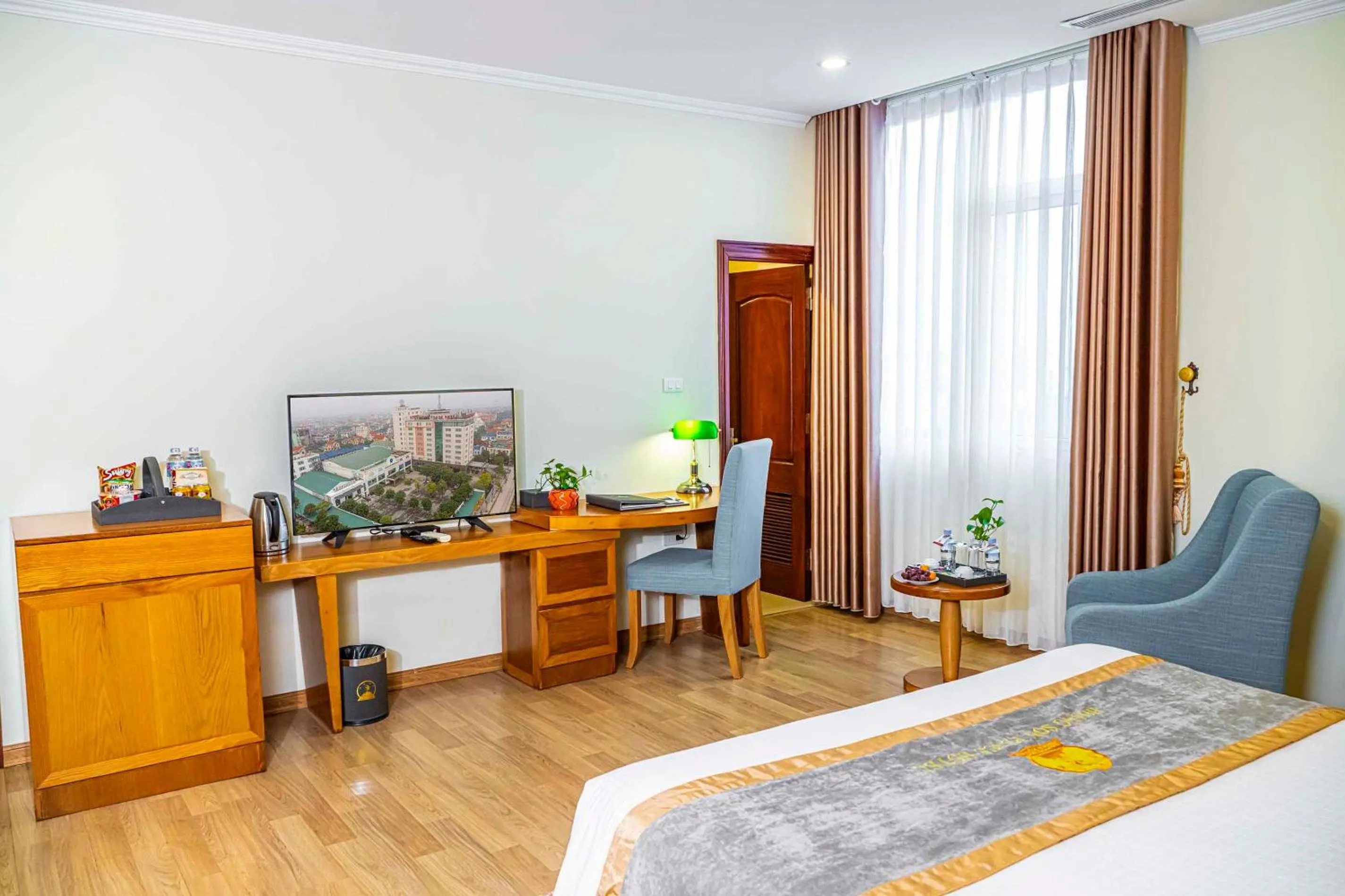 hair dresser, Bed in Hoang Son Peace Hotel