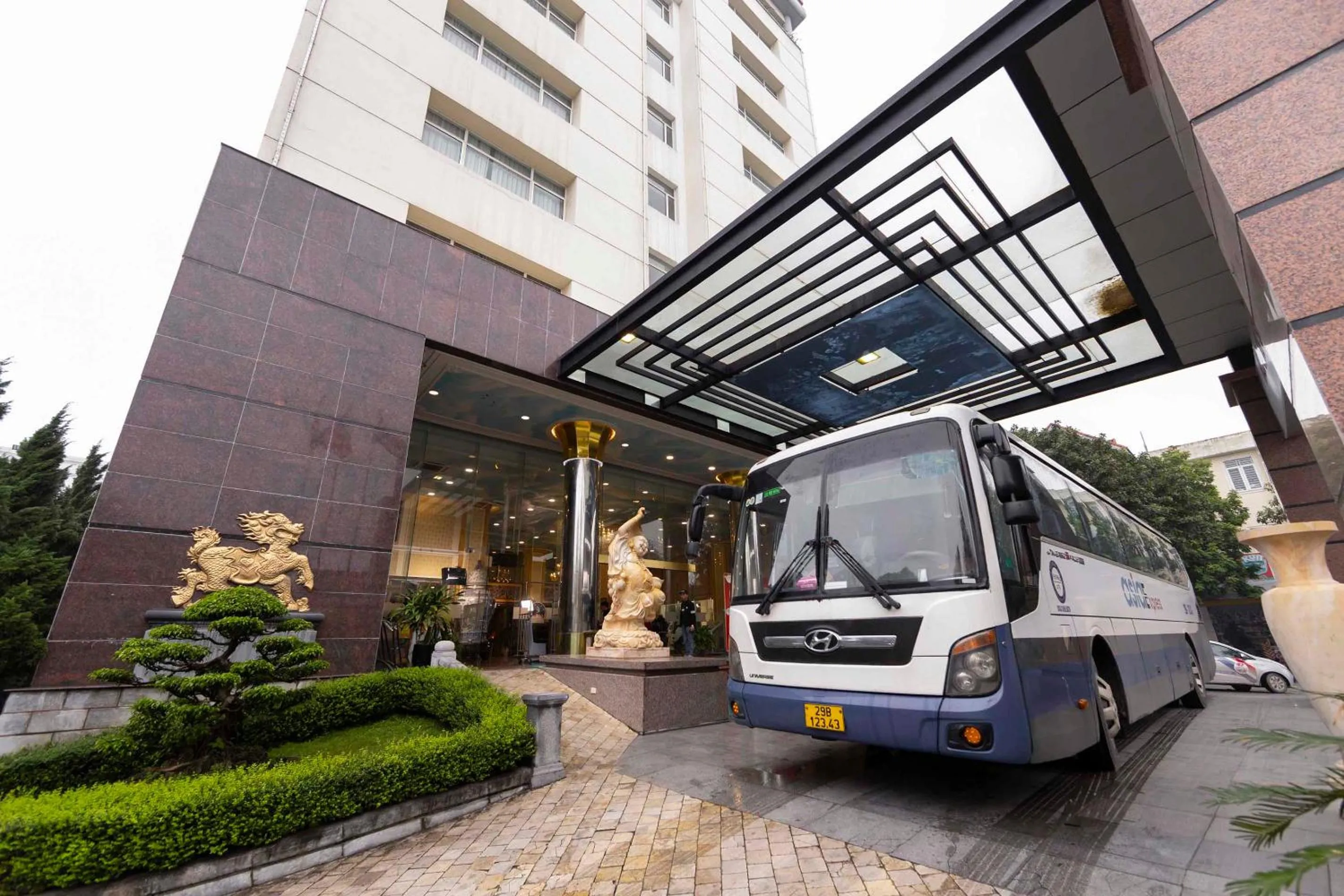 Property building in Hoang Son Peace Hotel