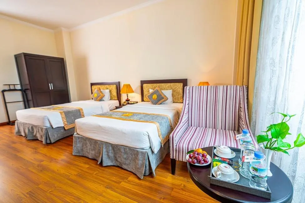 Bed in Hoang Son Peace Hotel