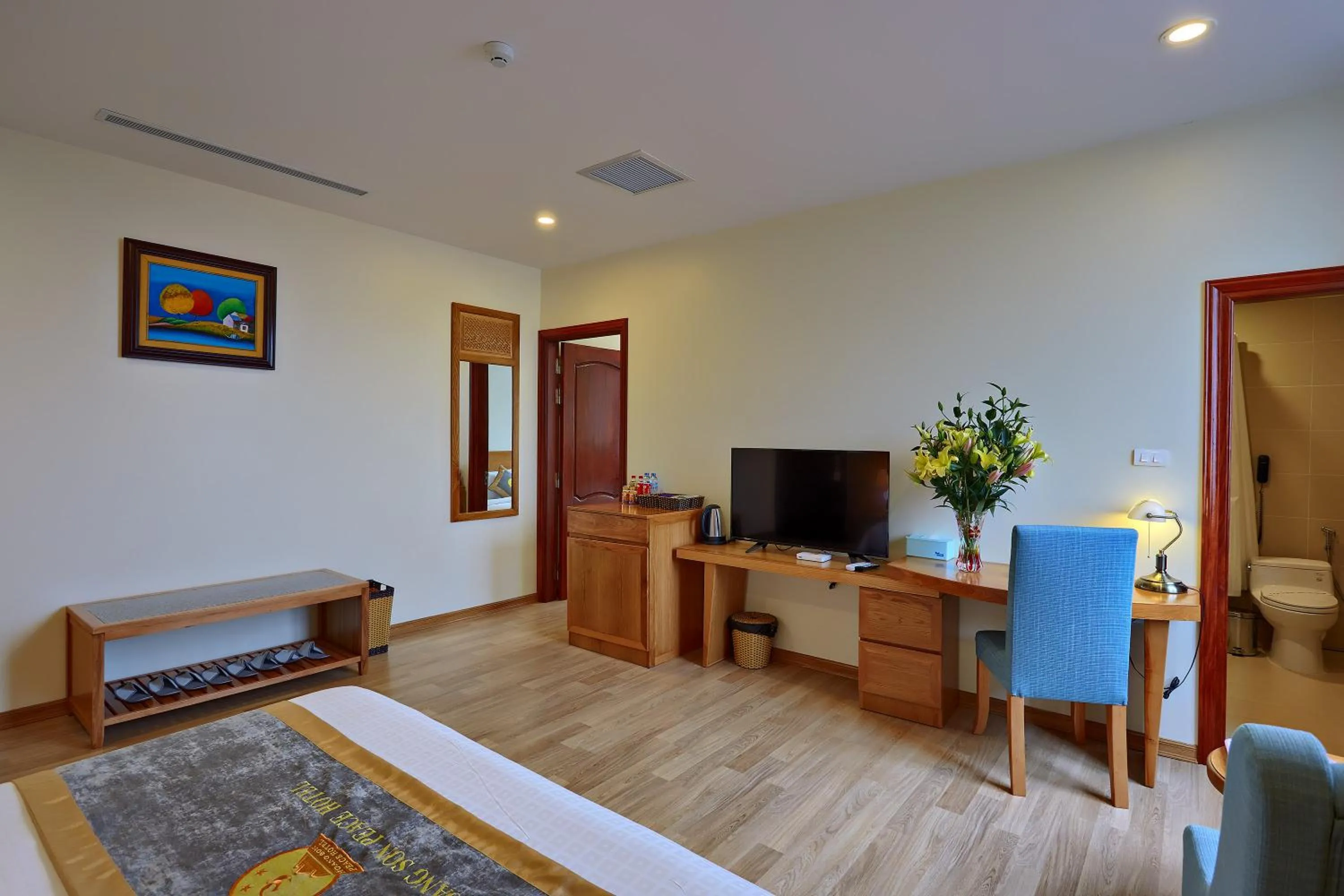 Decorative detail, Bed in Hoang Son Peace Hotel