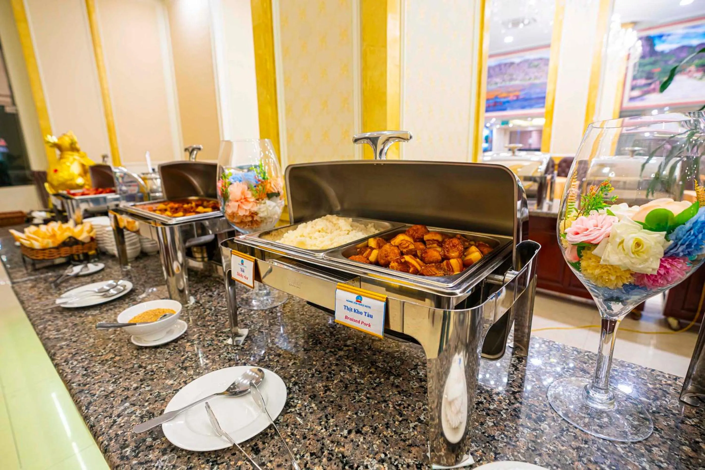 Breakfast in Hoang Son Peace Hotel