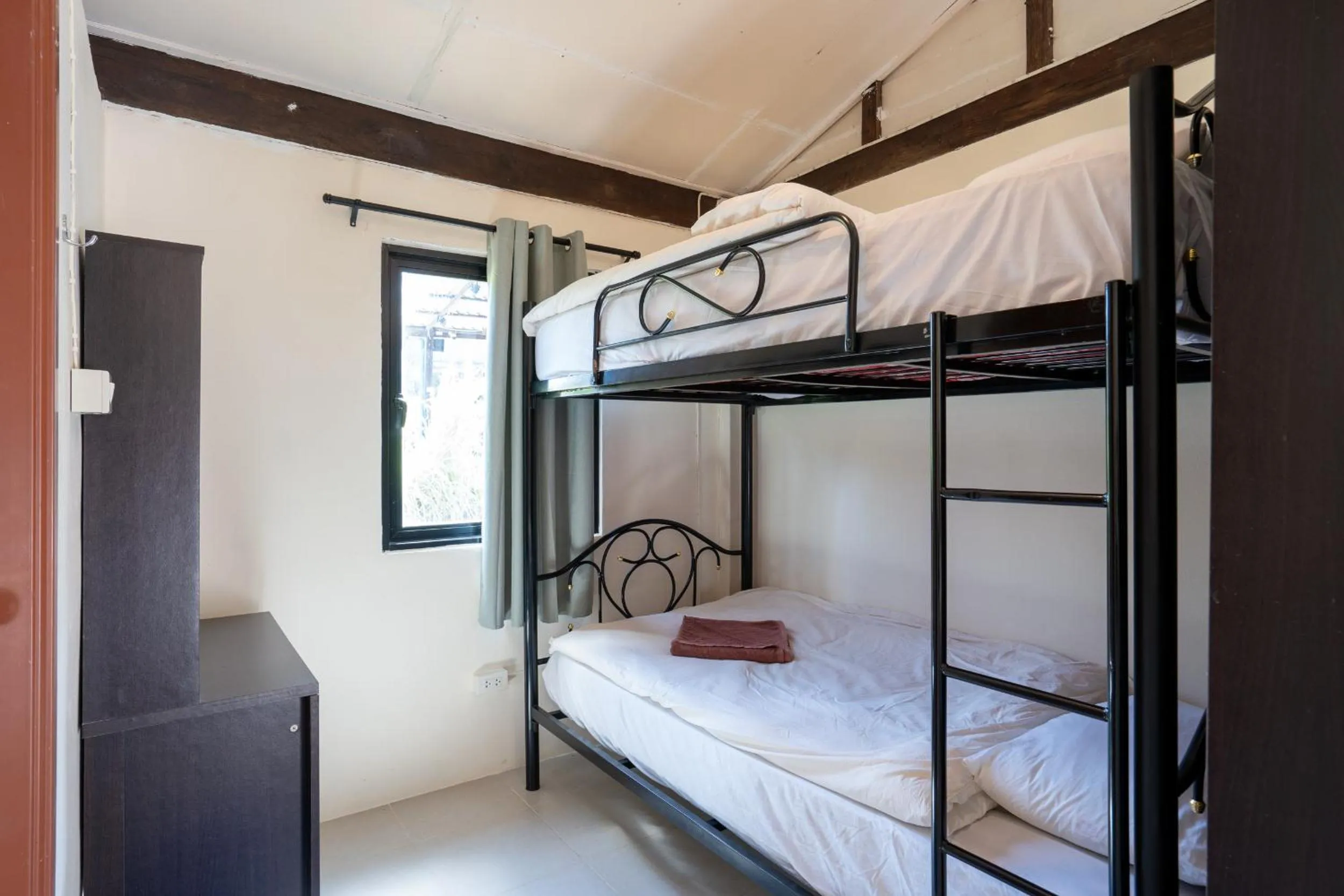 bunk bed, Bed in Mook Lanta Eco Resort