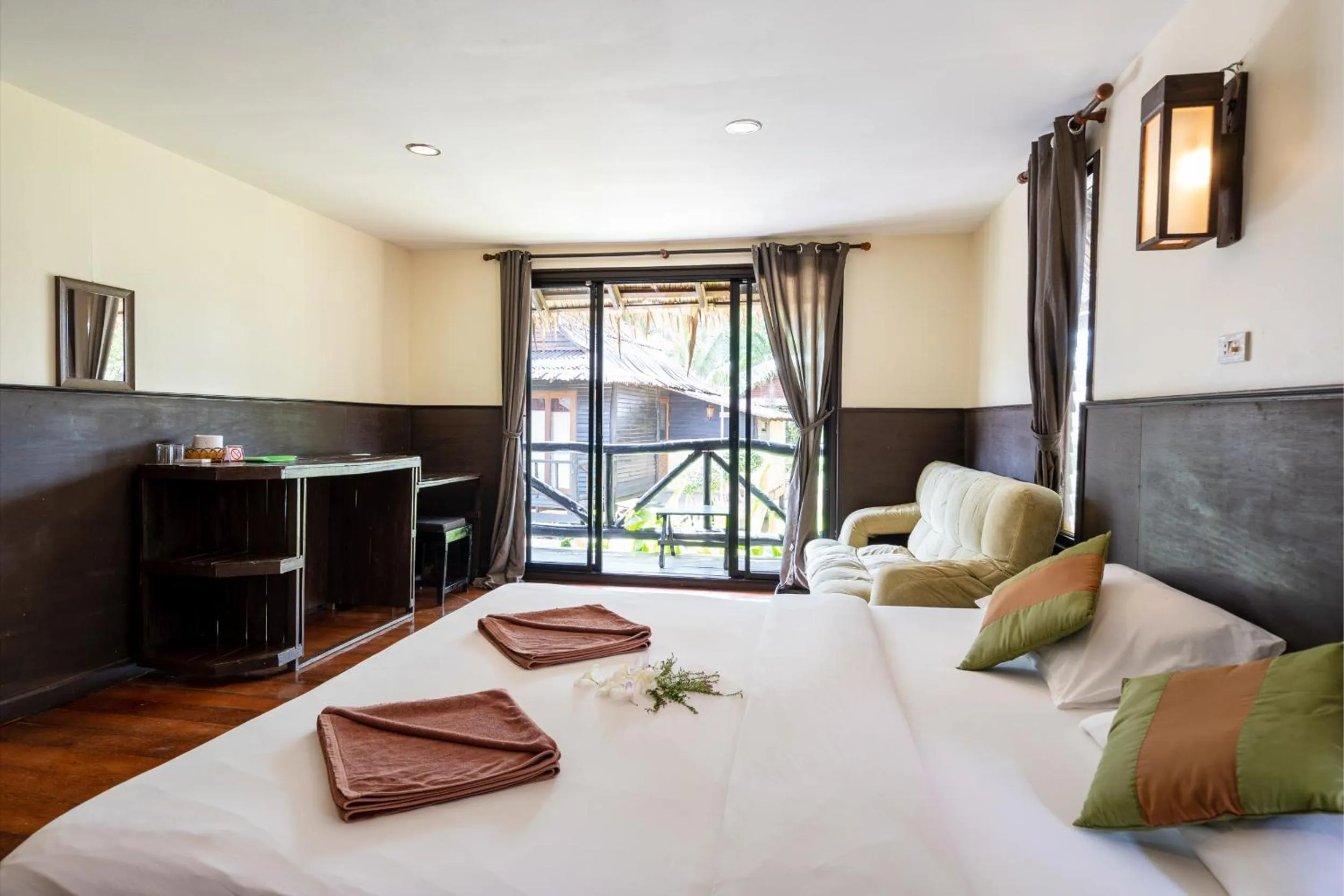 Bedroom, Bed in Mook Lanta Eco Resort