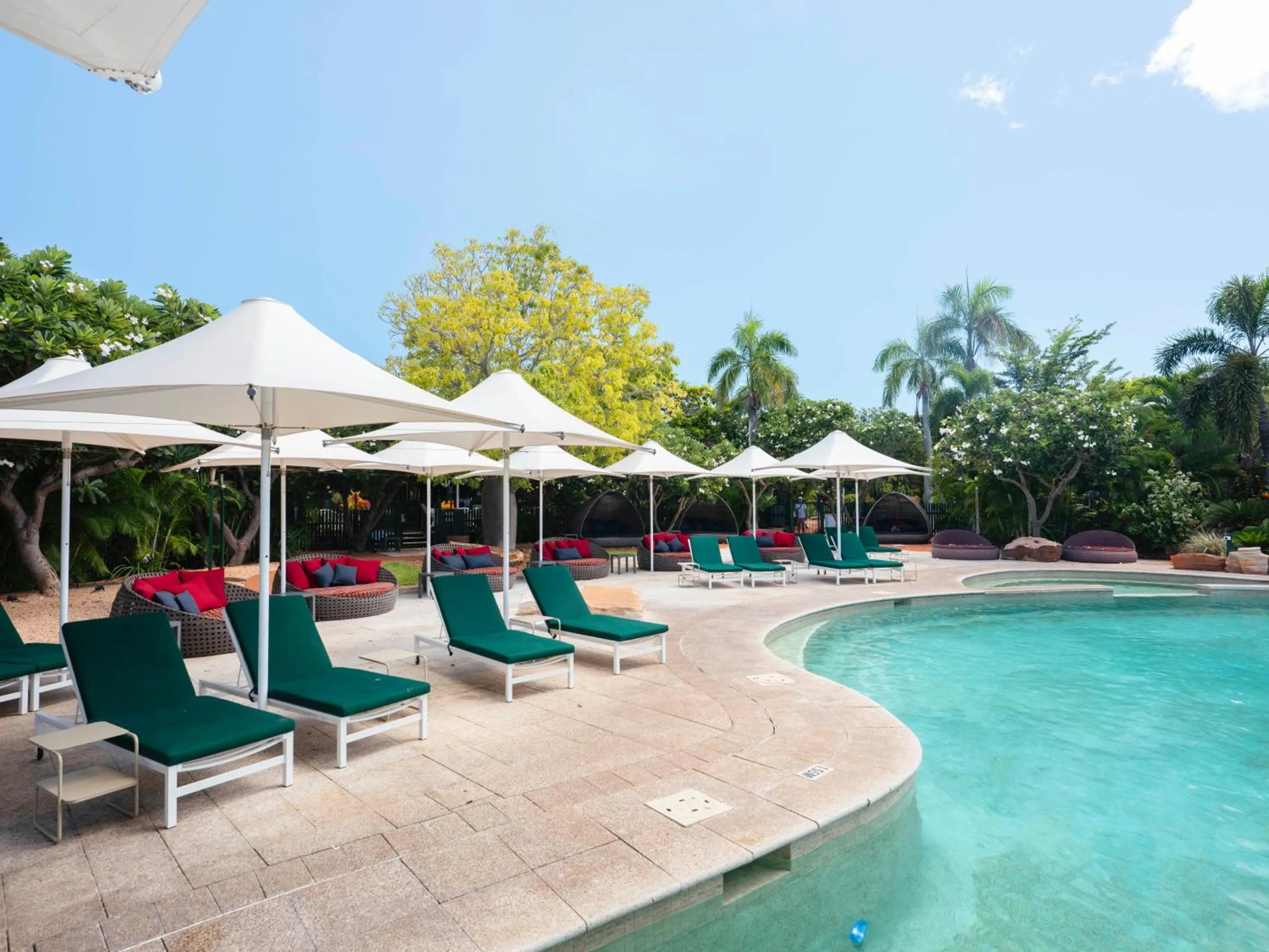 Swimming pool in Cable Beach Club Resort & Spa