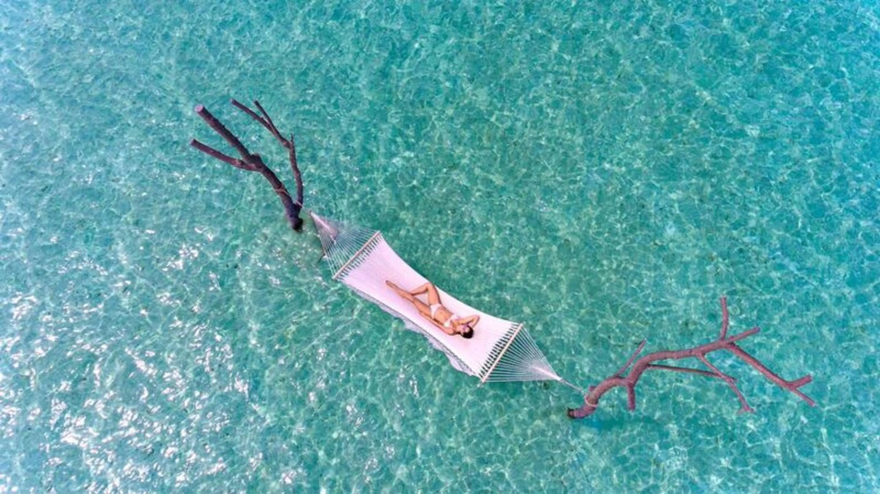 Sea view in Sun Siyam Vilu Reef with Free Transfer