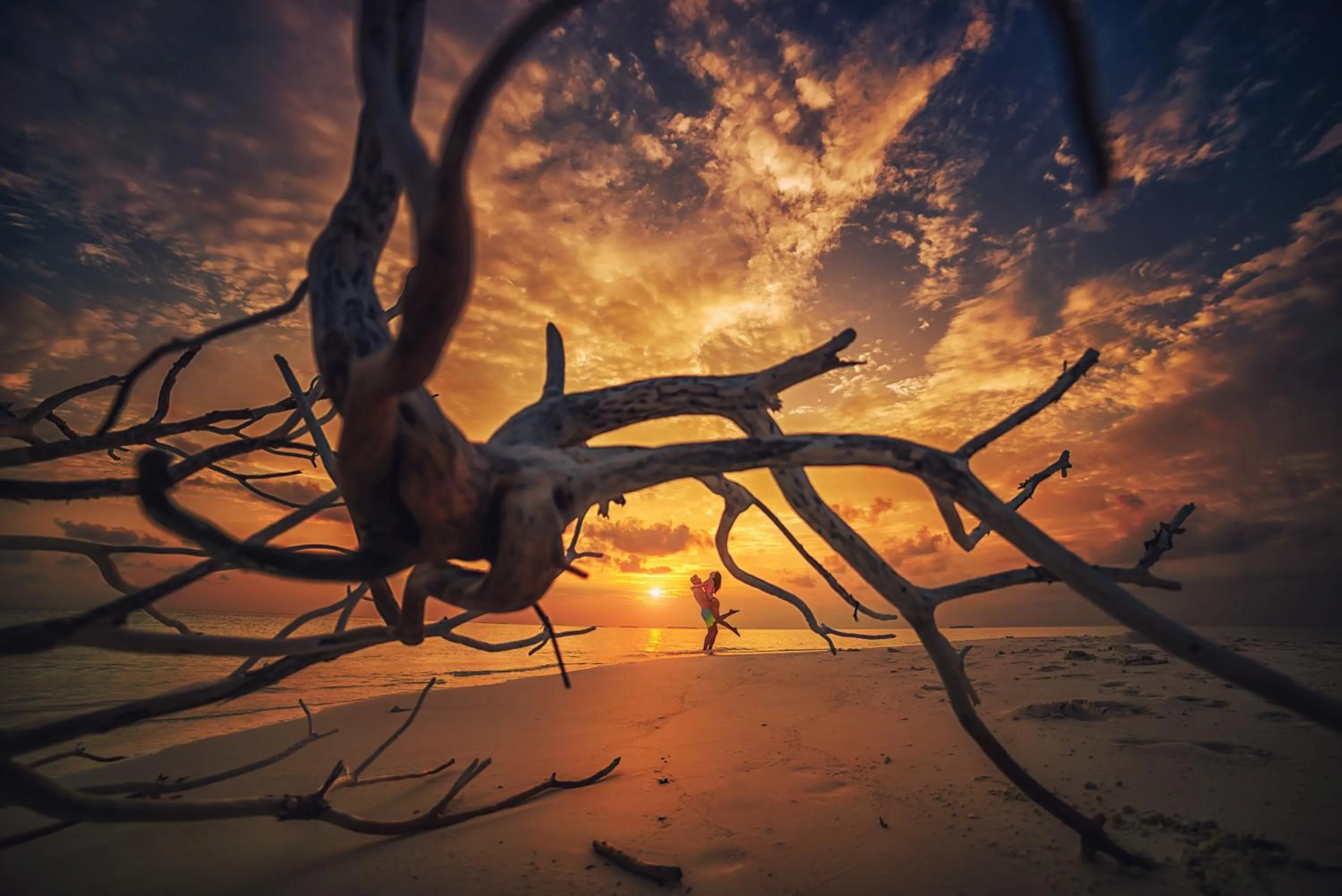 Restaurant/places to eat in Sun Siyam Vilu Reef with Free Transfer