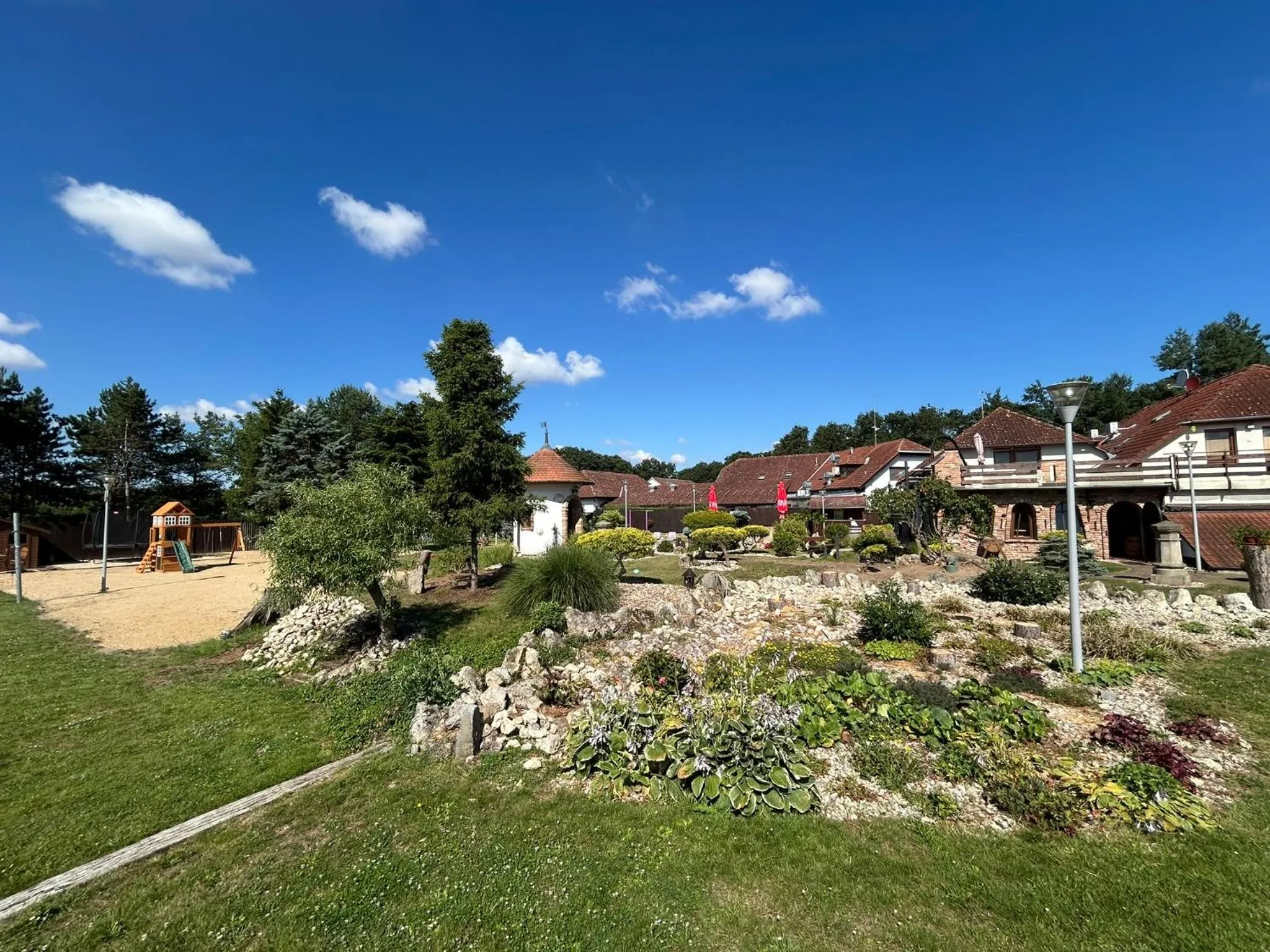 Garden in Garni hotel Celnice
