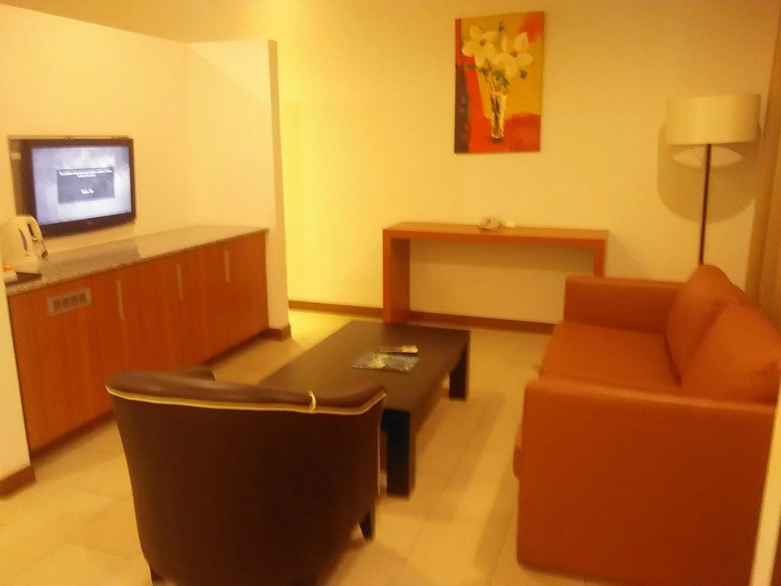 Living room in Gloria Swiss Hotel & Apartment Sandakan
