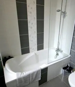 Bathroom in Le Belvedere des Remparts