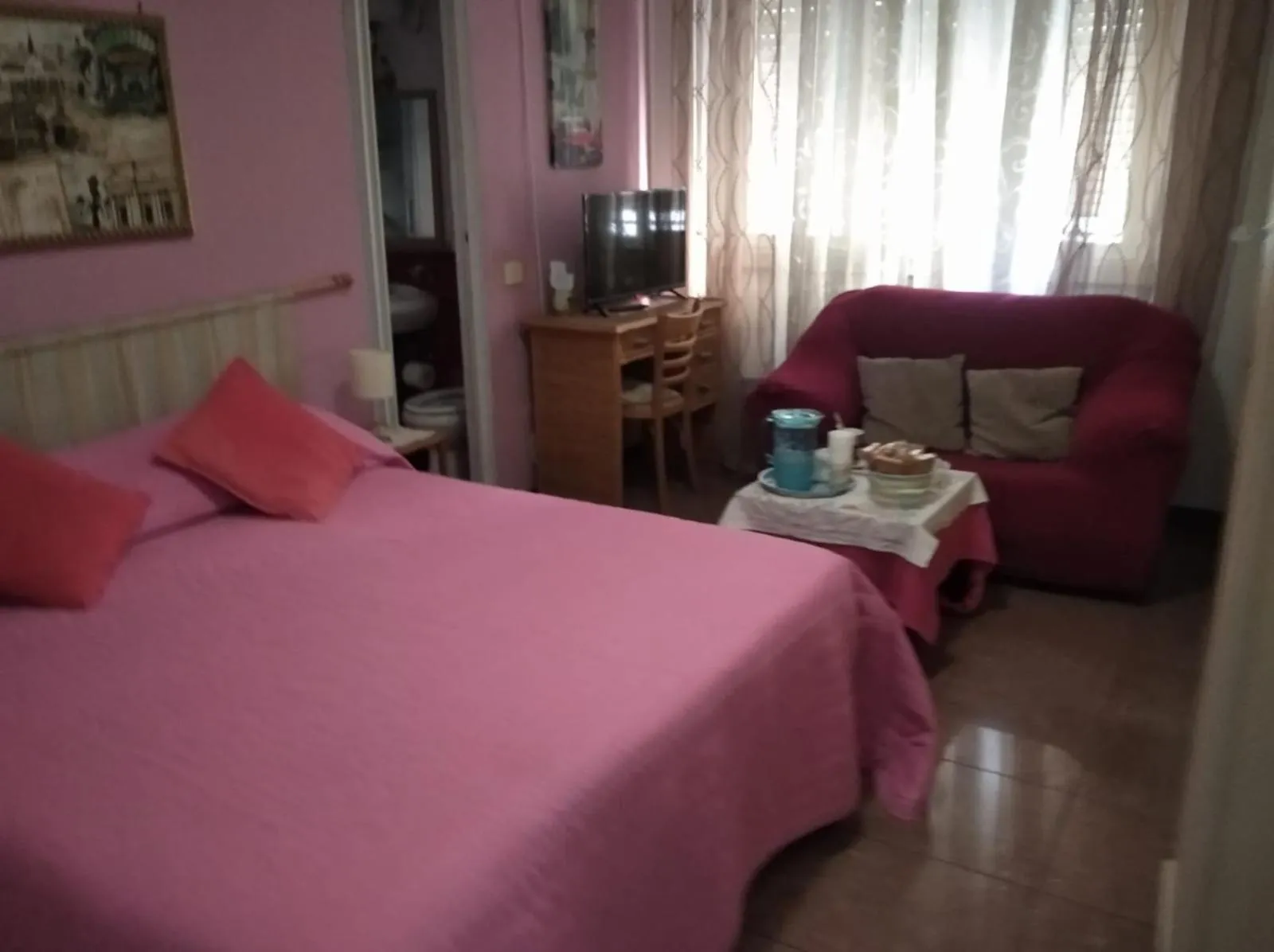 Bed in Cosmopolitan B&B