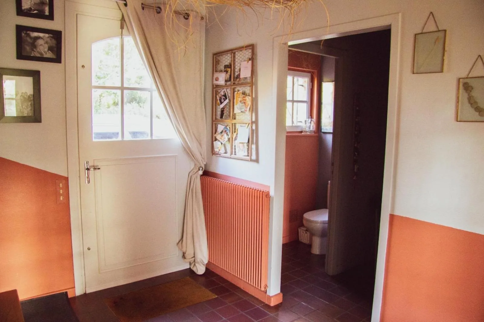 Facade/entrance in Les jardins de Beaumont