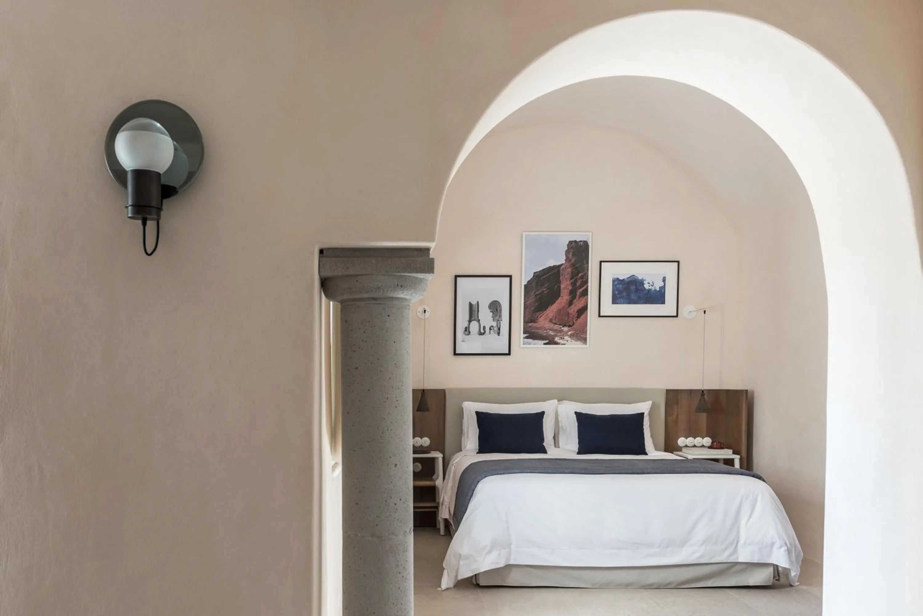Bed in Istoria, a Member of Design Hotels