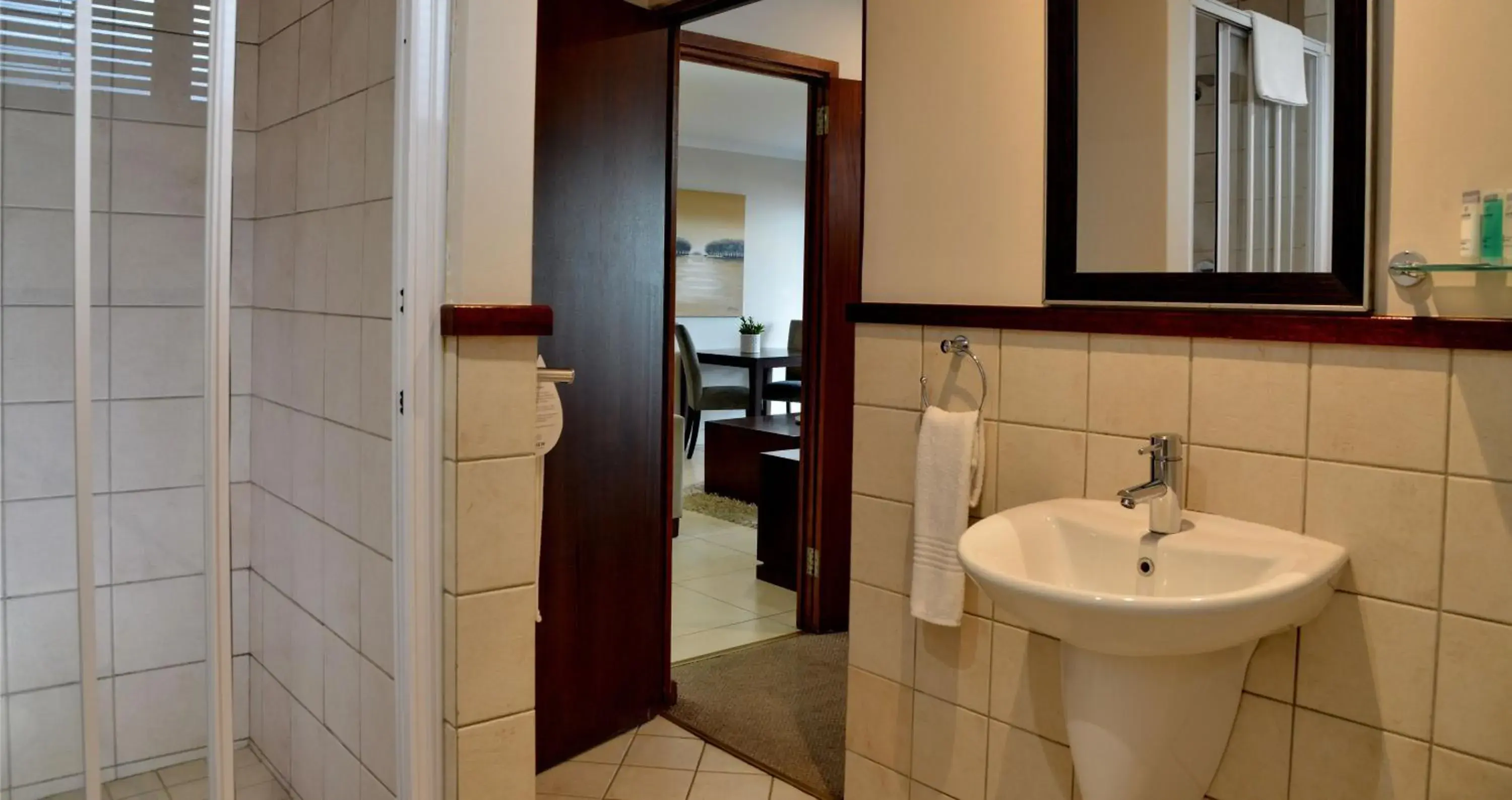 Ocean View Suite in ANEW Hotel Ocean Reef Zinkwazi Ocean View Suite in ANEW Hotel Ocean Reef Zinkwazi