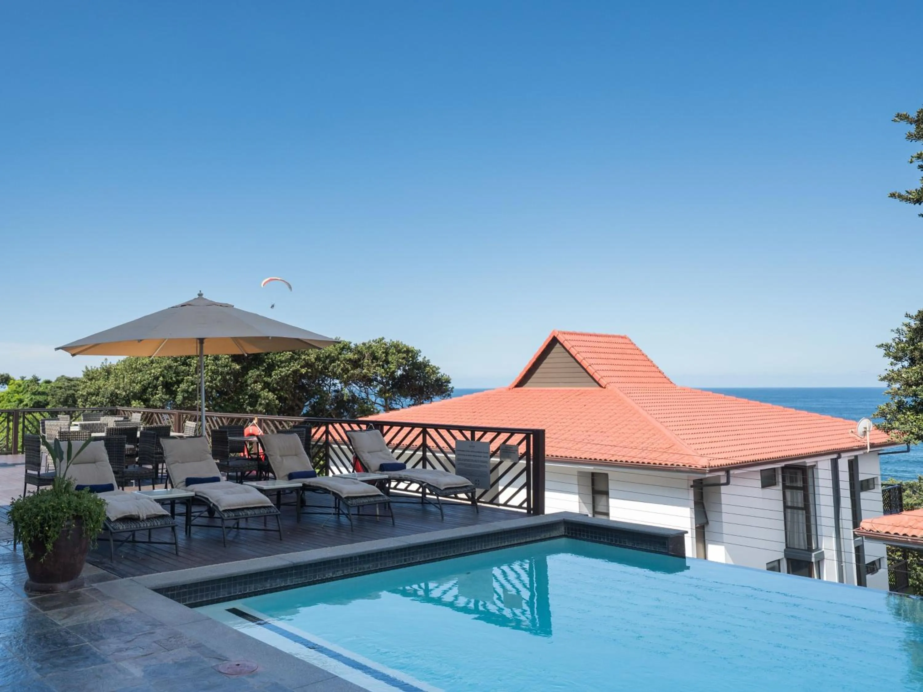 Day in ANEW Hotel Ocean Reef Zinkwazi