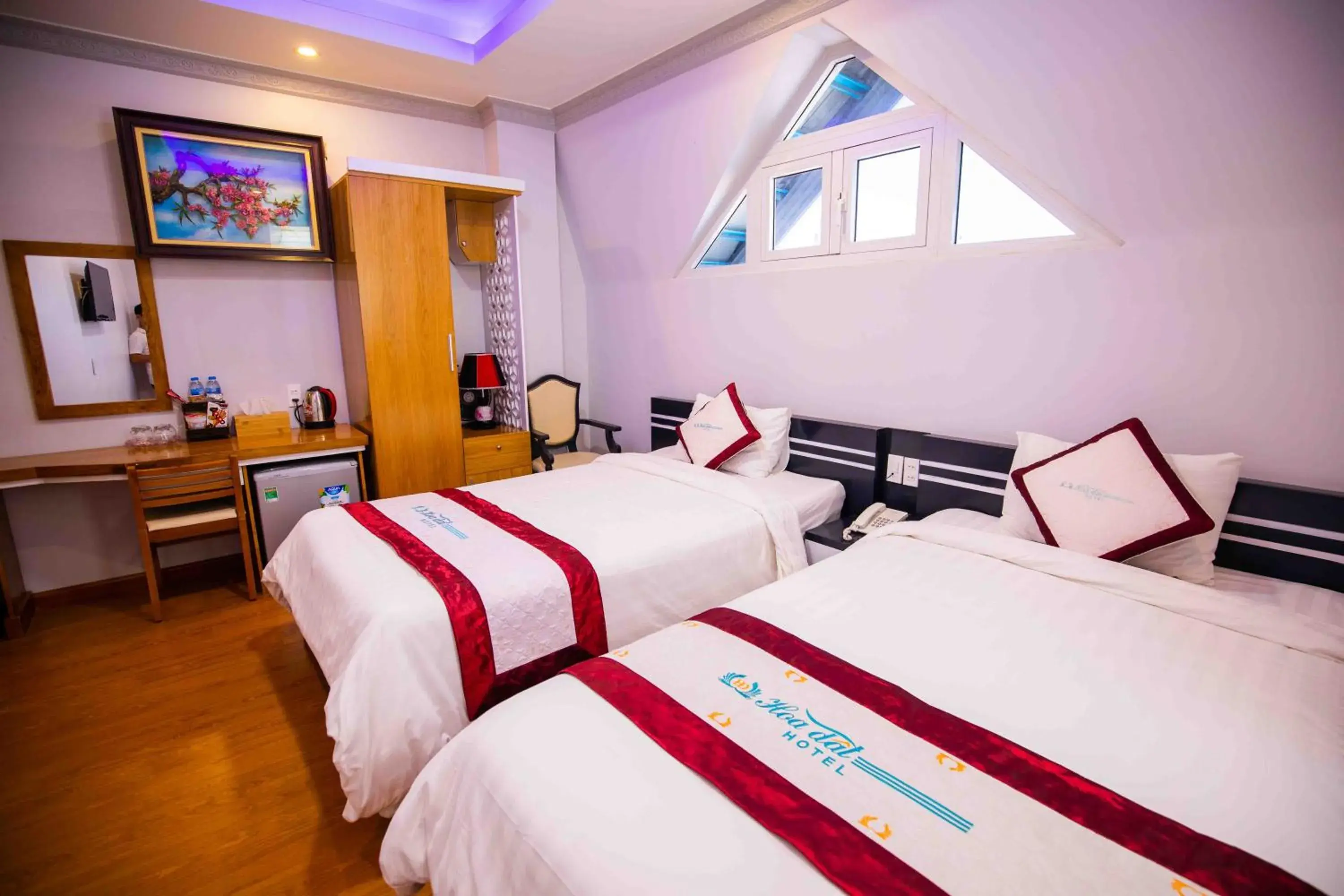 Twin Room with Shower in Hoa Dat Da Lat Hotel Twin Room with Shower in Hoa Dat Da Lat Hotel