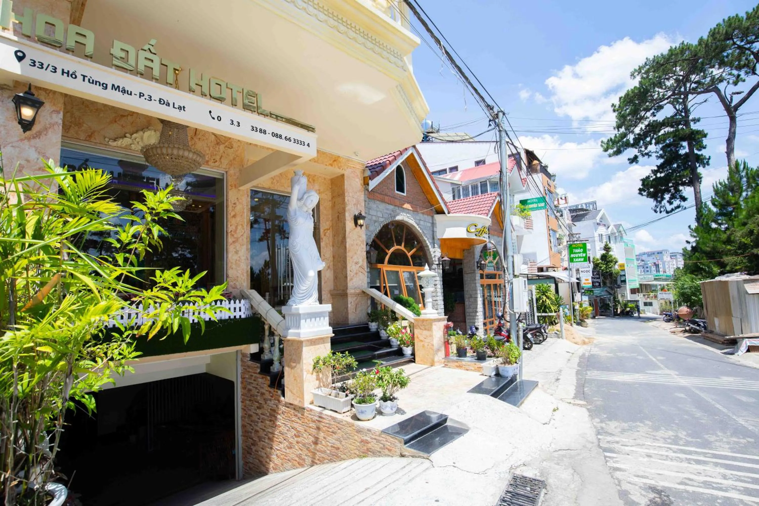 Property building in Hoa Dat Da Lat Hotel