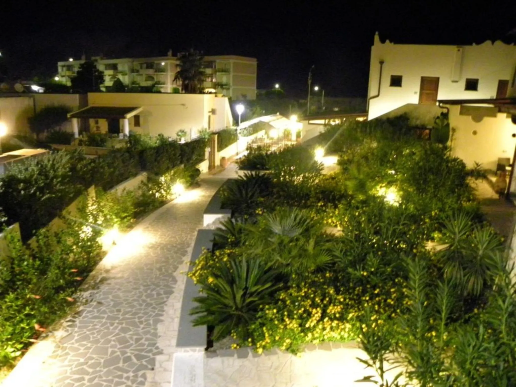 Night in Hotel Borgo Eolie