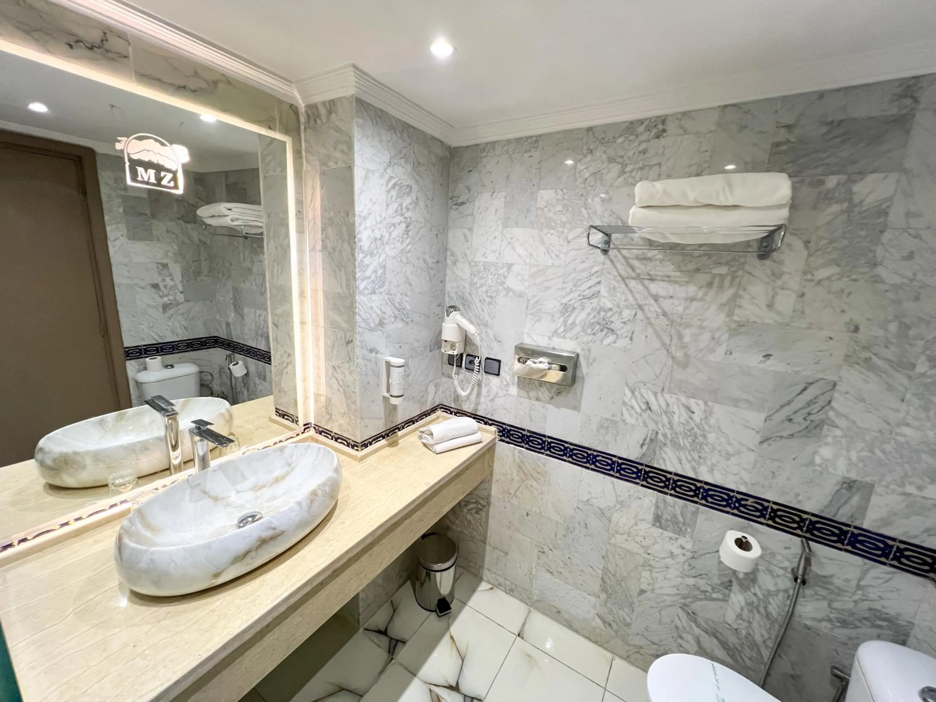 Menzeh Zalagh 2Boutique Hôtel & Sky