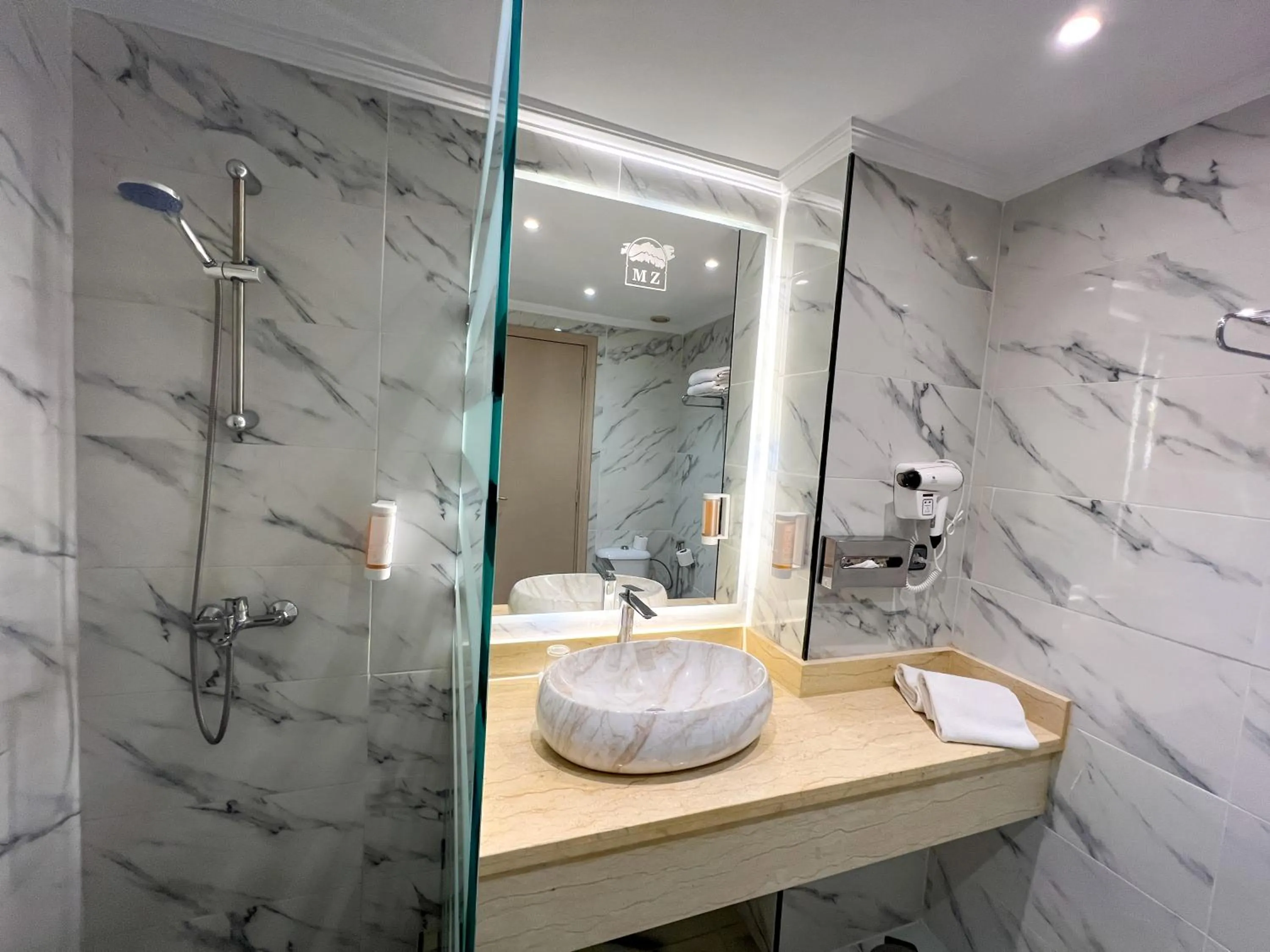 Menzeh Zalagh 2Boutique Hôtel & Sky