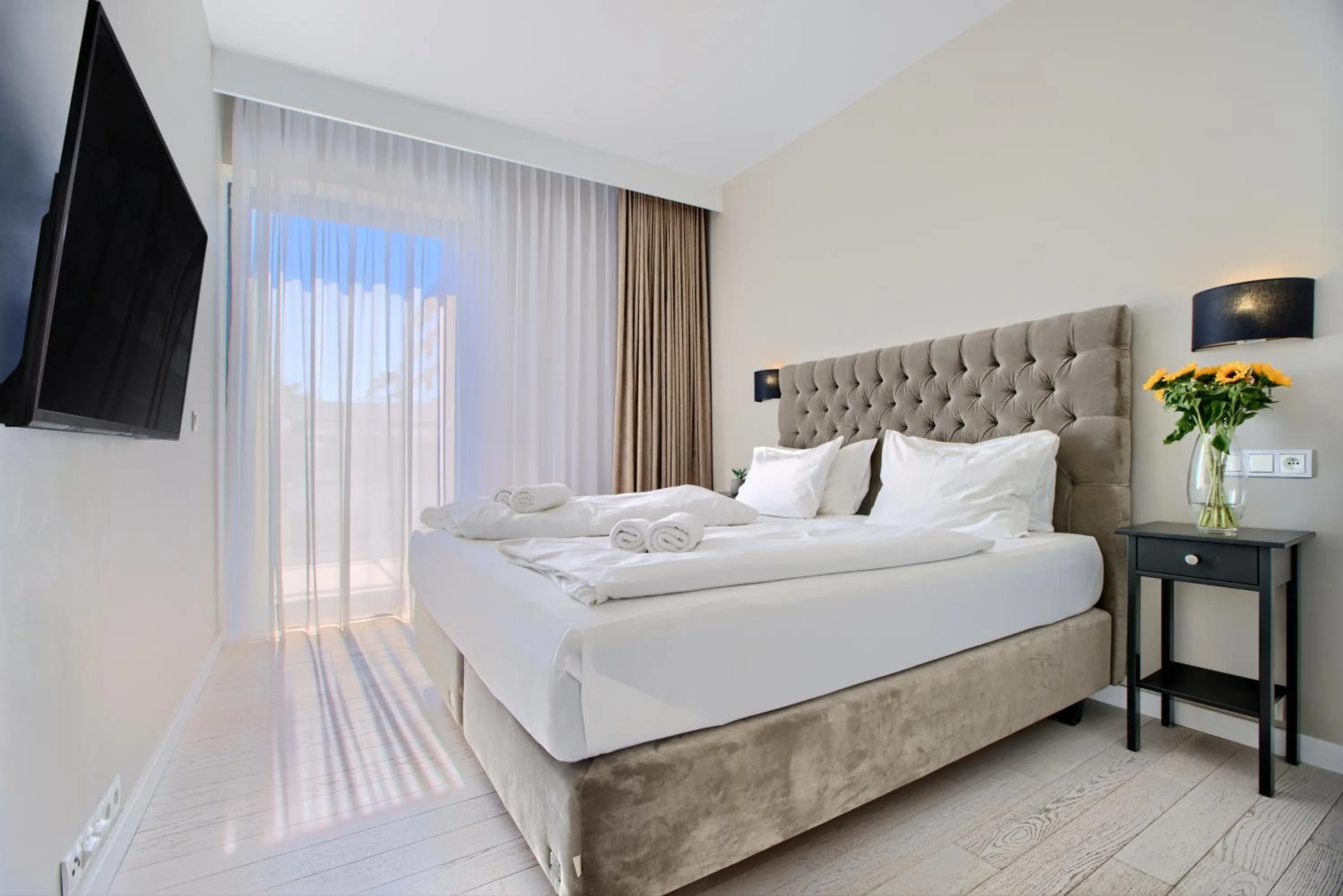 Bed in Dune Beach Resort