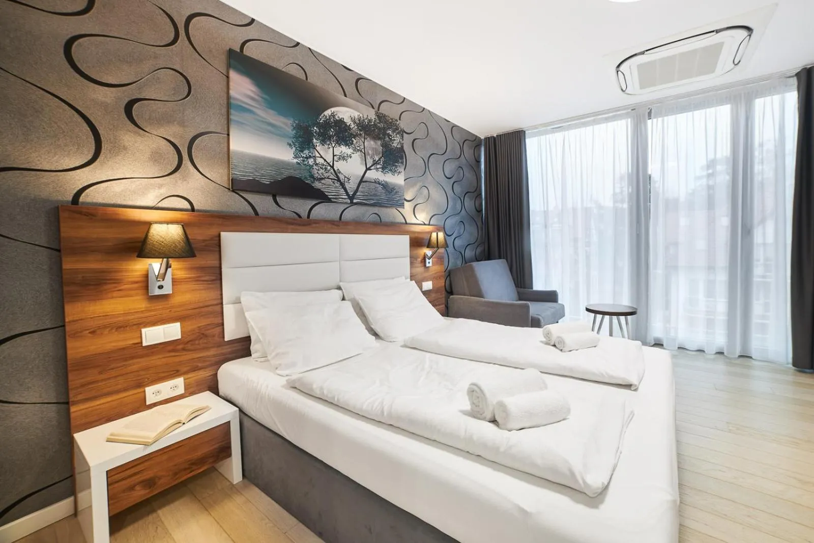 Bed in Dune Beach Resort