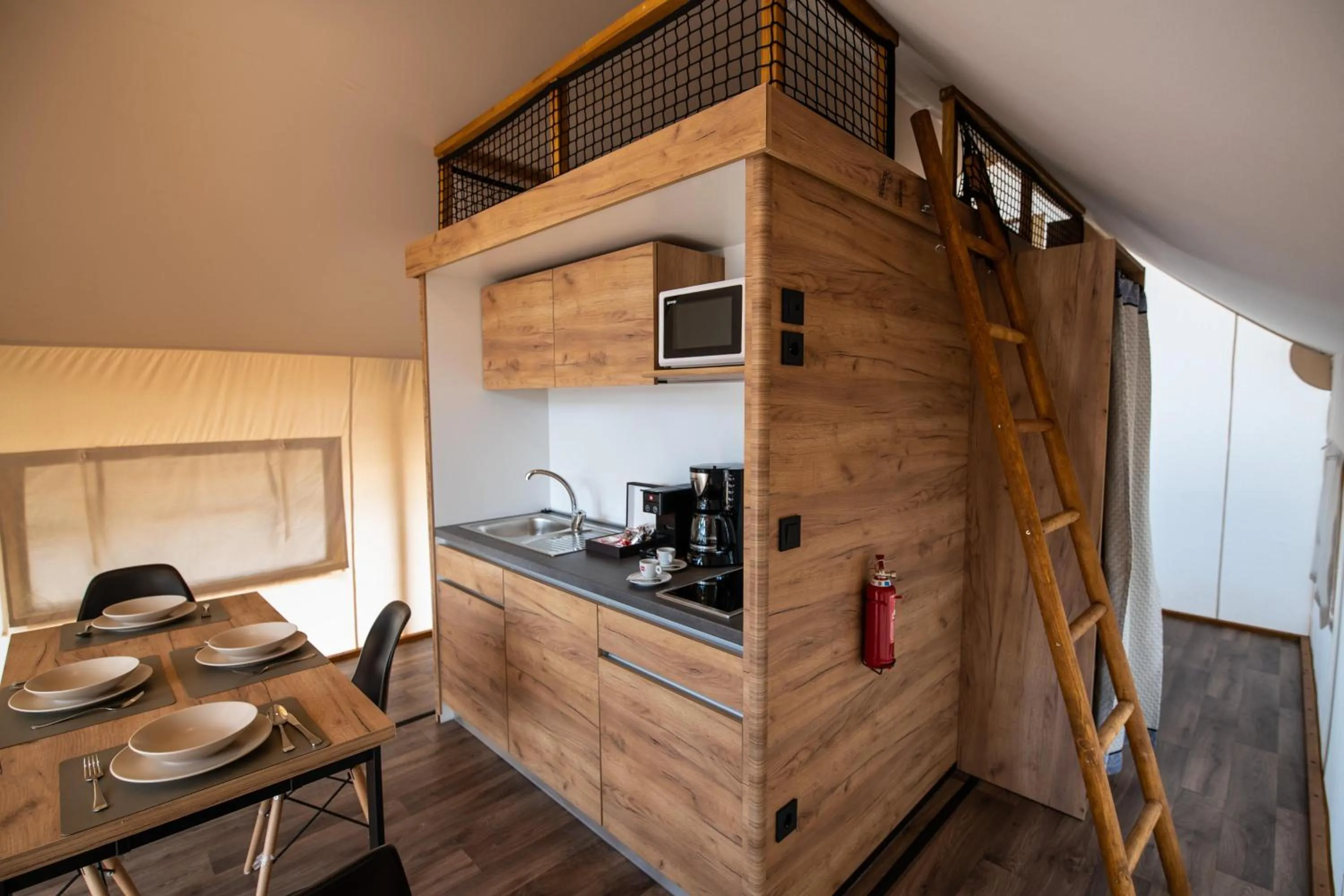 Kitchen or kitchenette in Arena One 99 Glamping