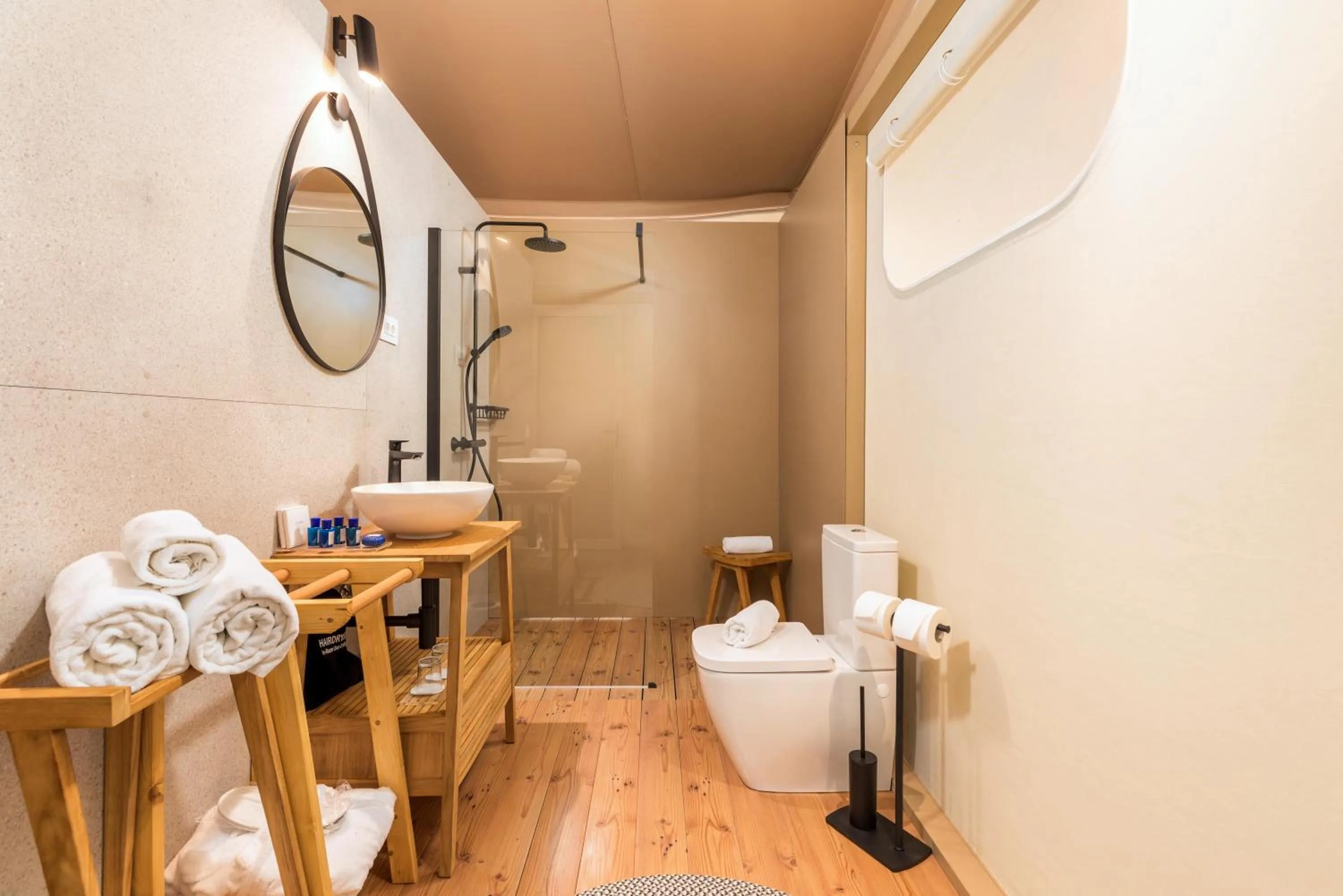 Shower in Arena One 99 Glamping