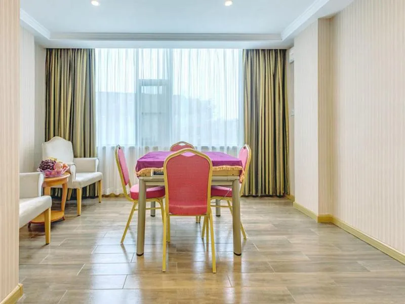 Vienna Hotel Guilin AIrport Road Rongshan