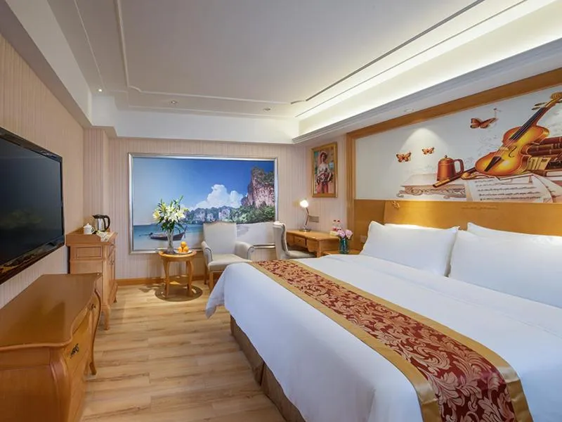 Bed in Venus International Hotel Shenzhen Gongming Tianhong