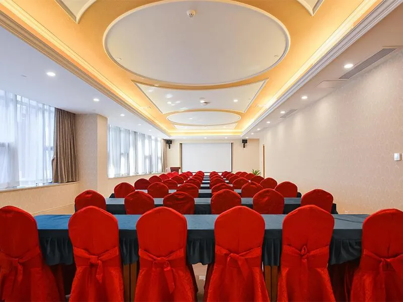 Vienna Hotel Nanjing Olympic Sports Center