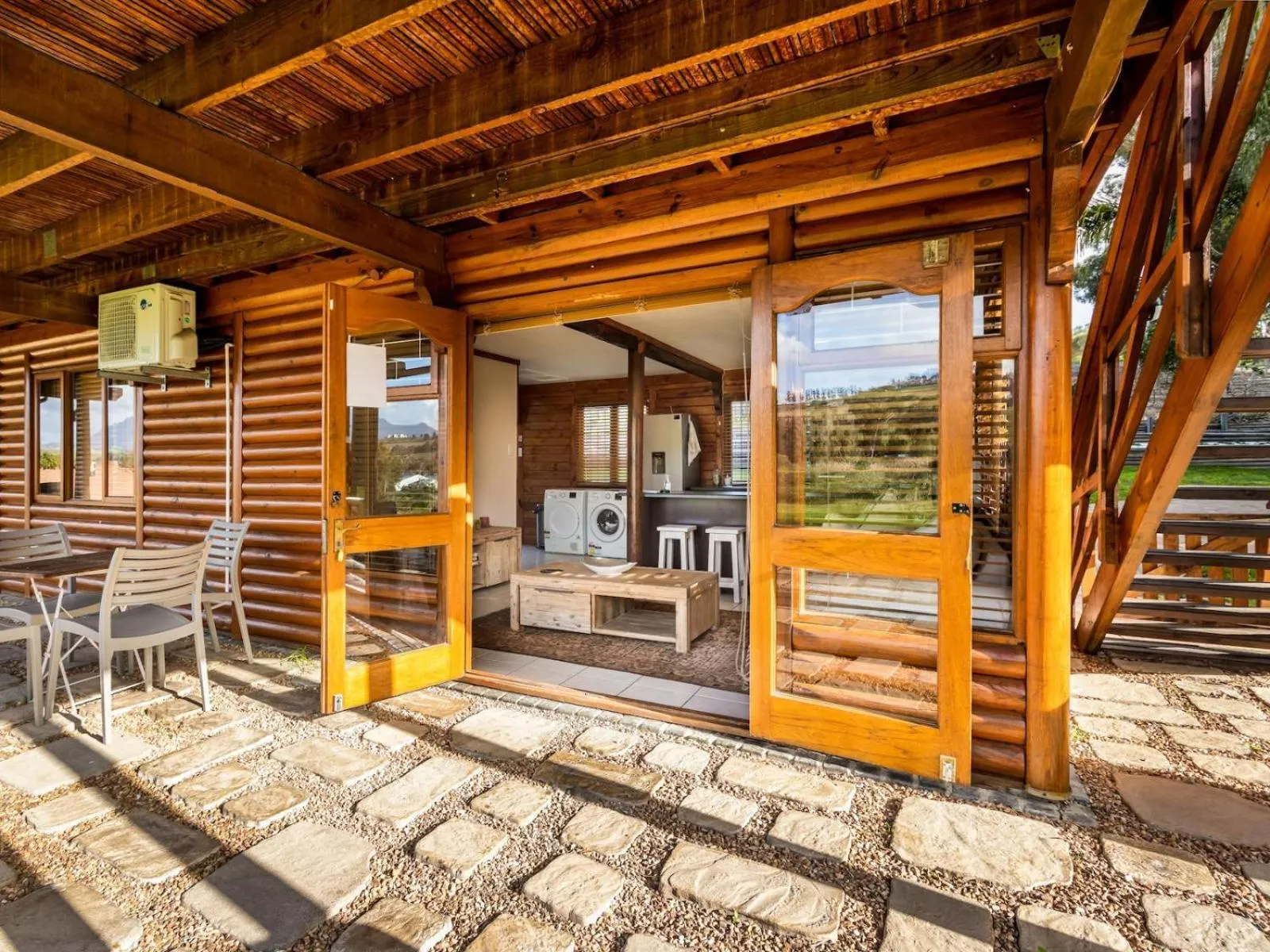 Balcony/Terrace in The Log Collective