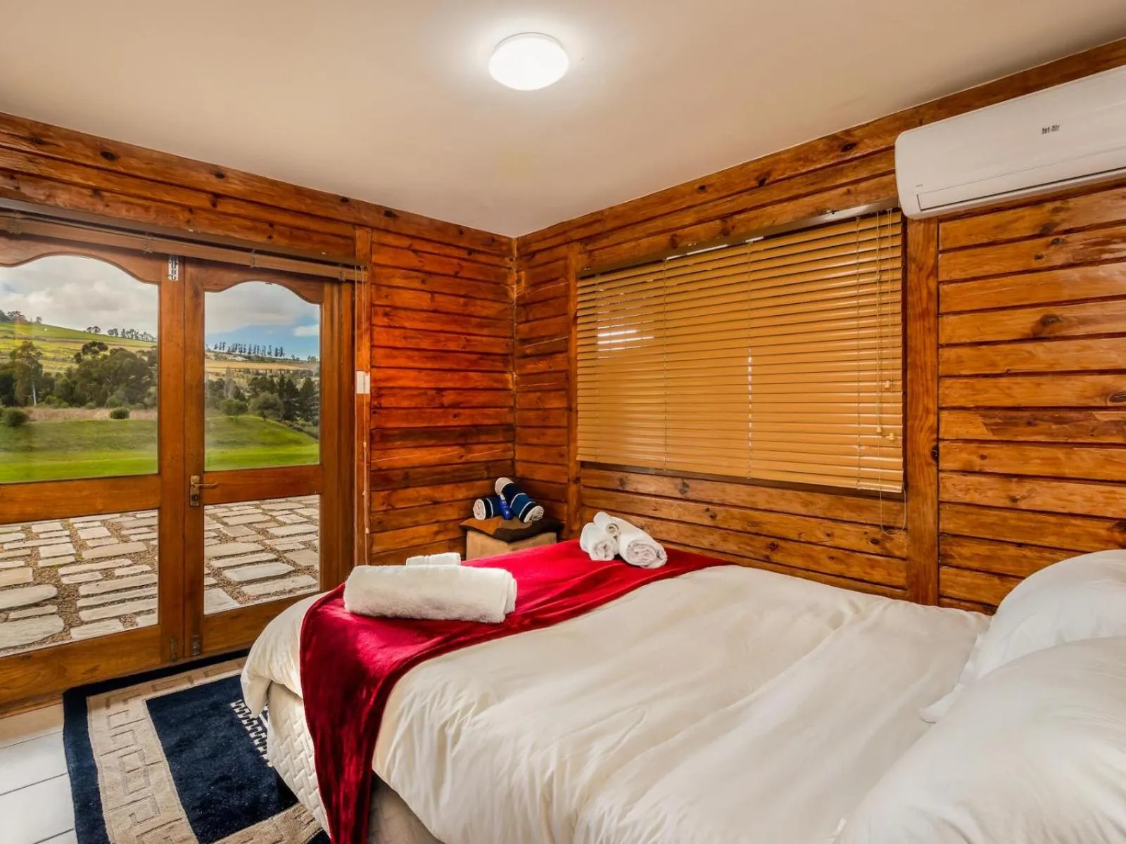 Bed in The Log Collective