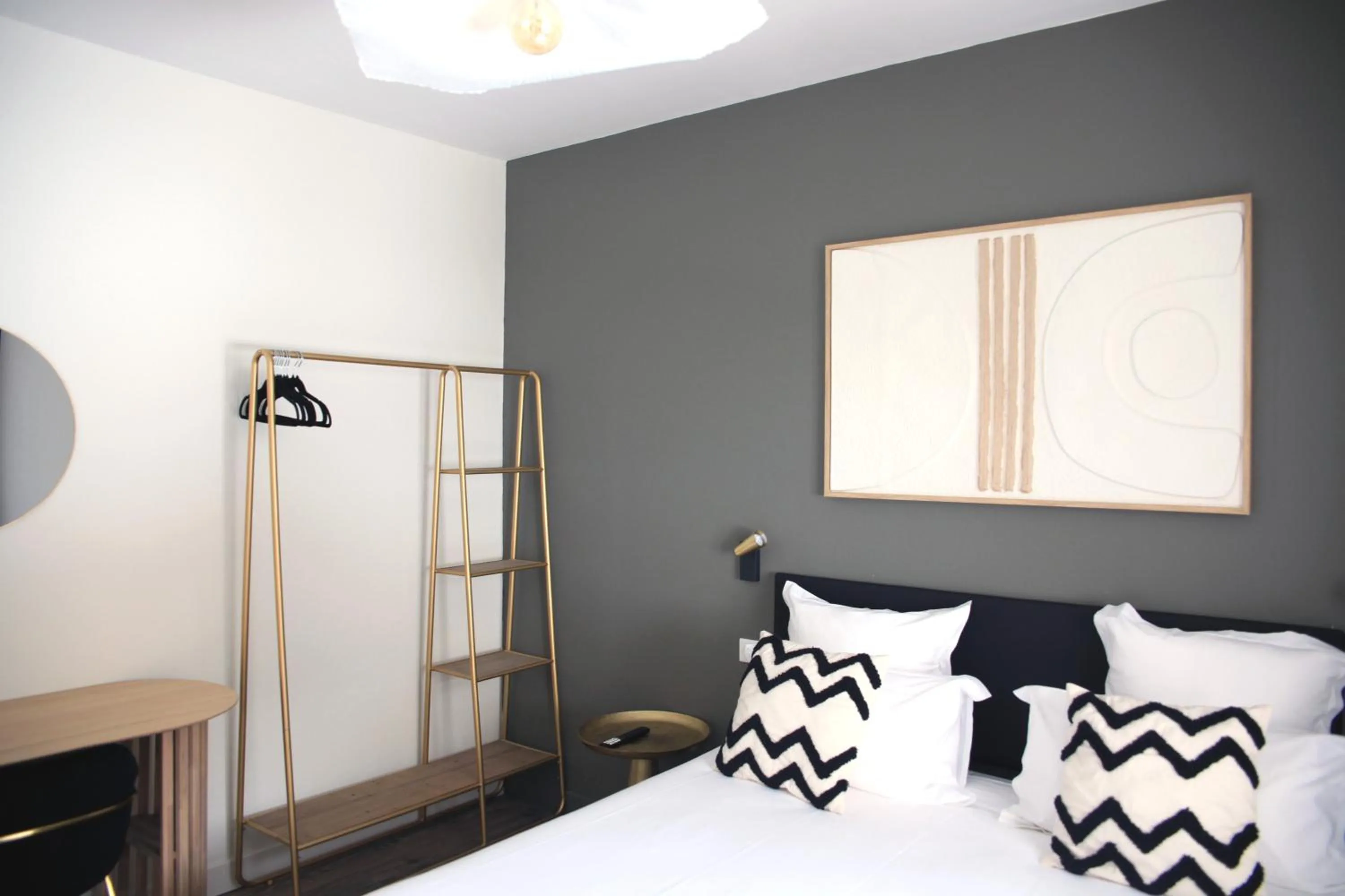 Bed in Hotel Restaurant Les Capucins