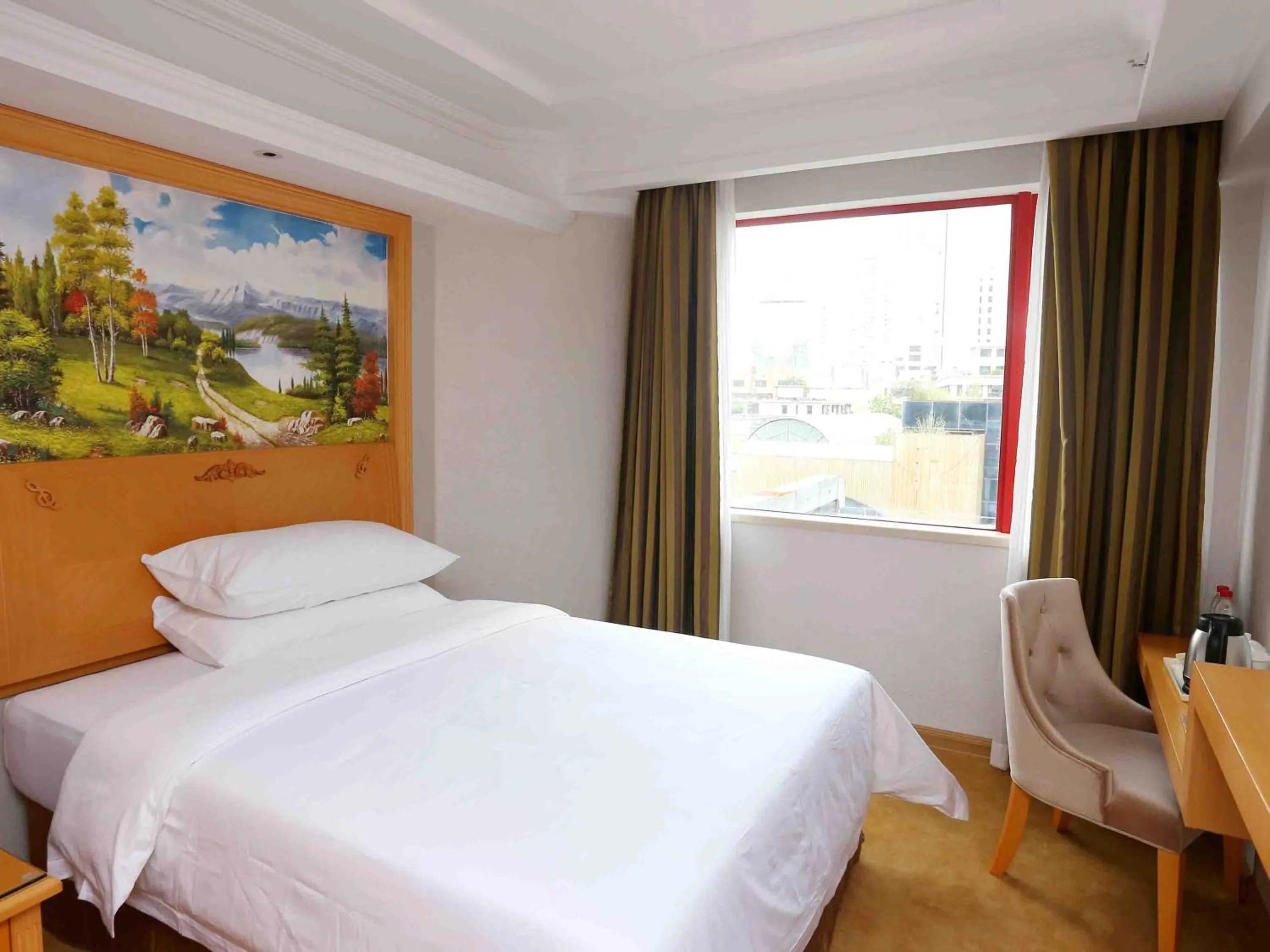 Bed in Vienna Hotel Zhongshan West District