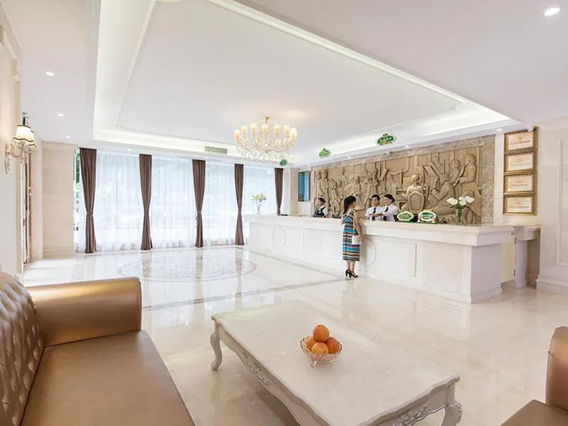 Vienna Hotel Nanning Qingxiu Mountain