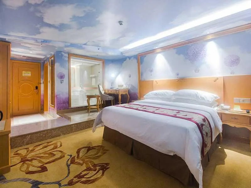 Bed in Vienna International Hotel Haikou West Bus Station